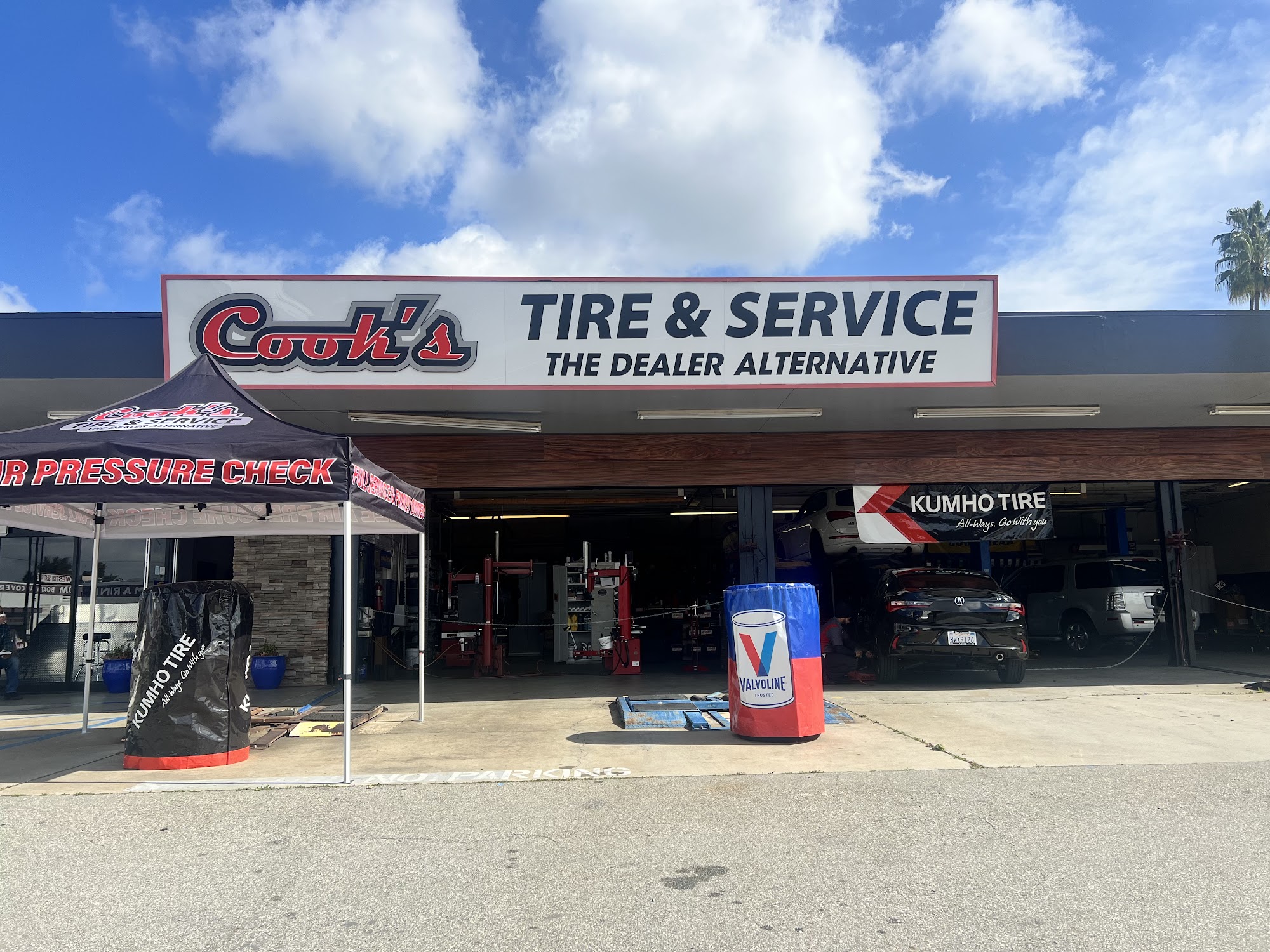 Cook's Tire & Service