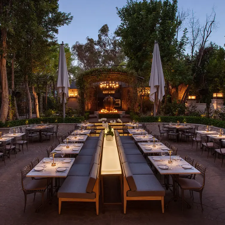 Photo credit: opentable