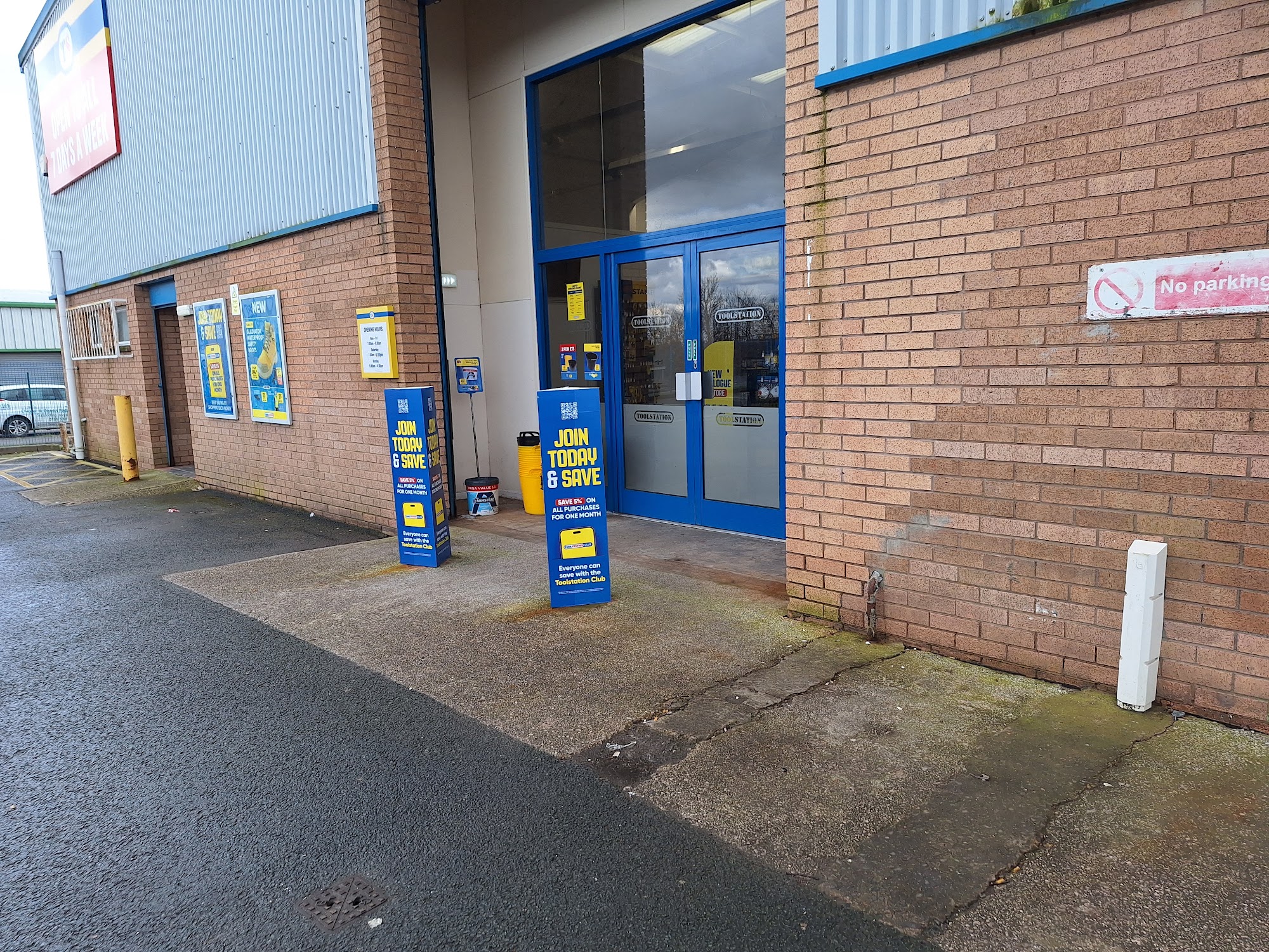 Toolstation Ellesmere Port