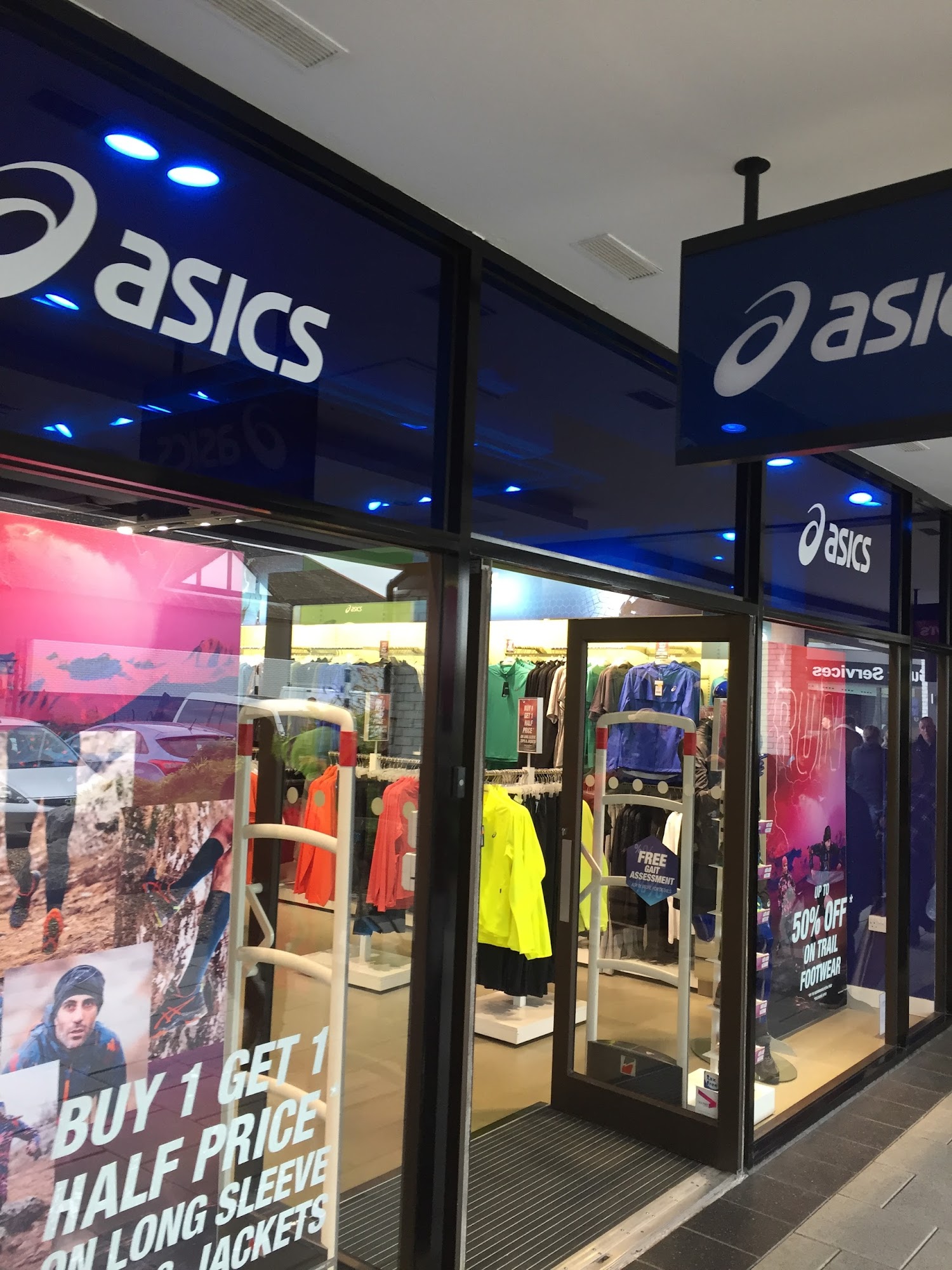 ASICS