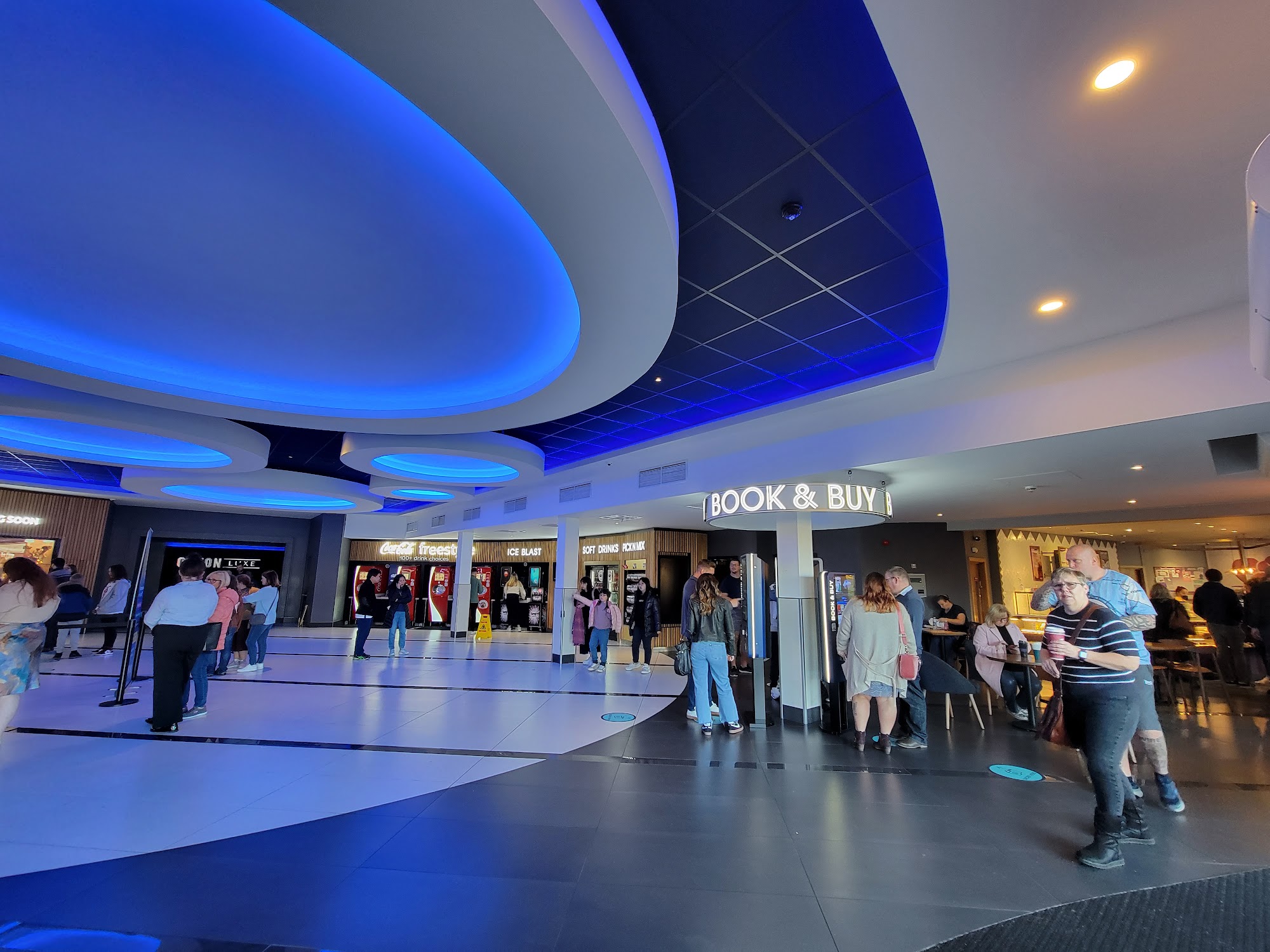 ODEON Luxe Warrington