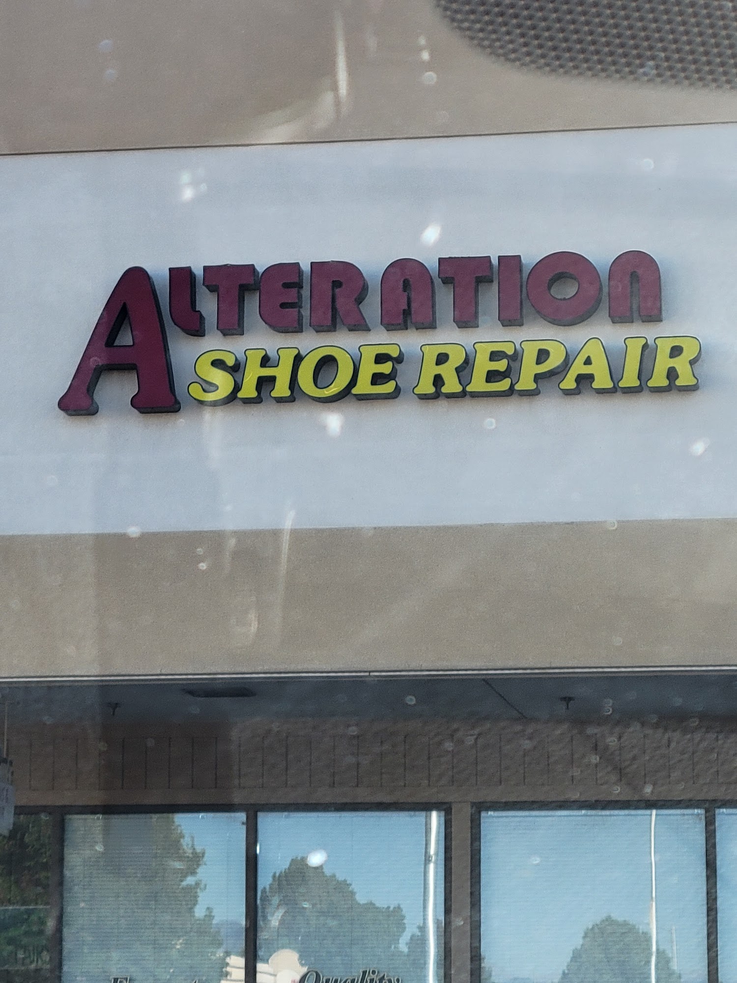 Broomfield Alterations & Shoe Repair
