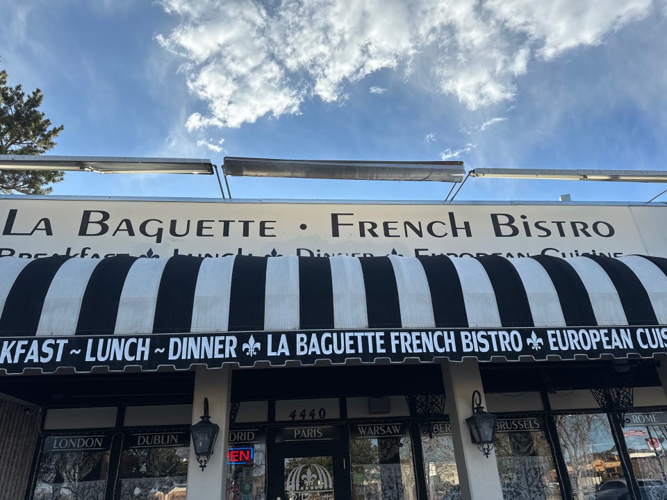 La Baguette French Bistro