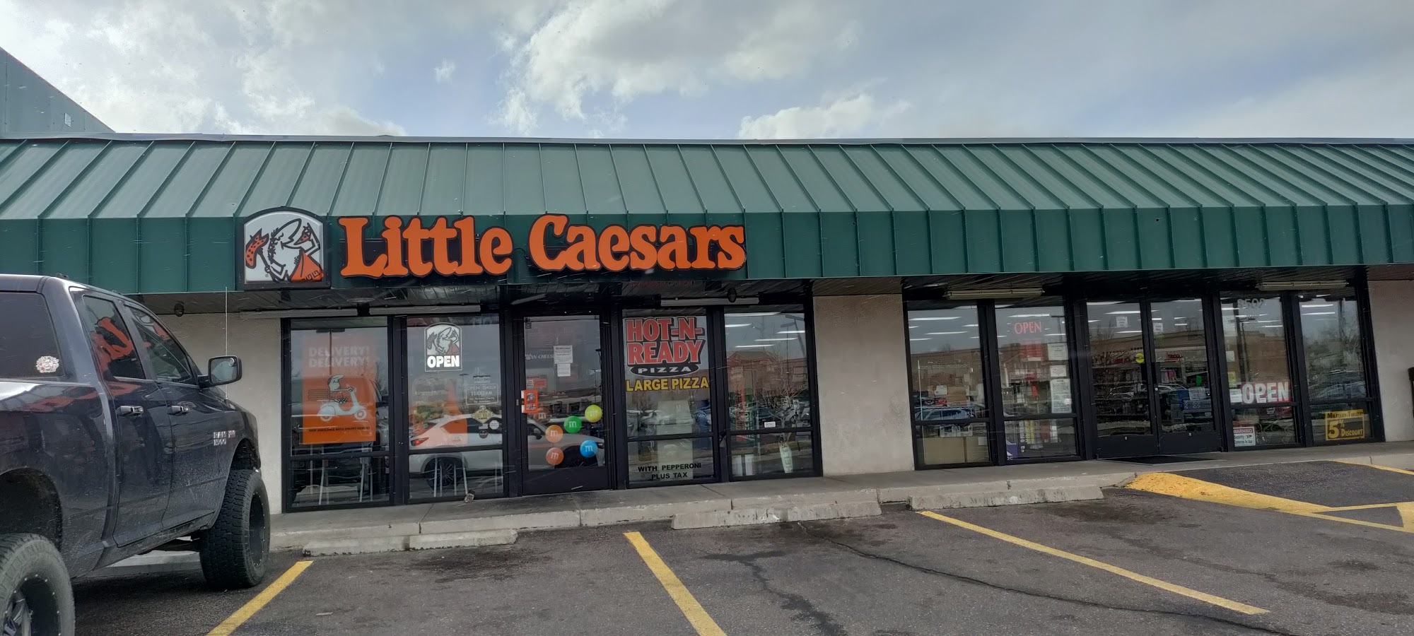 Little Caesars Pizza