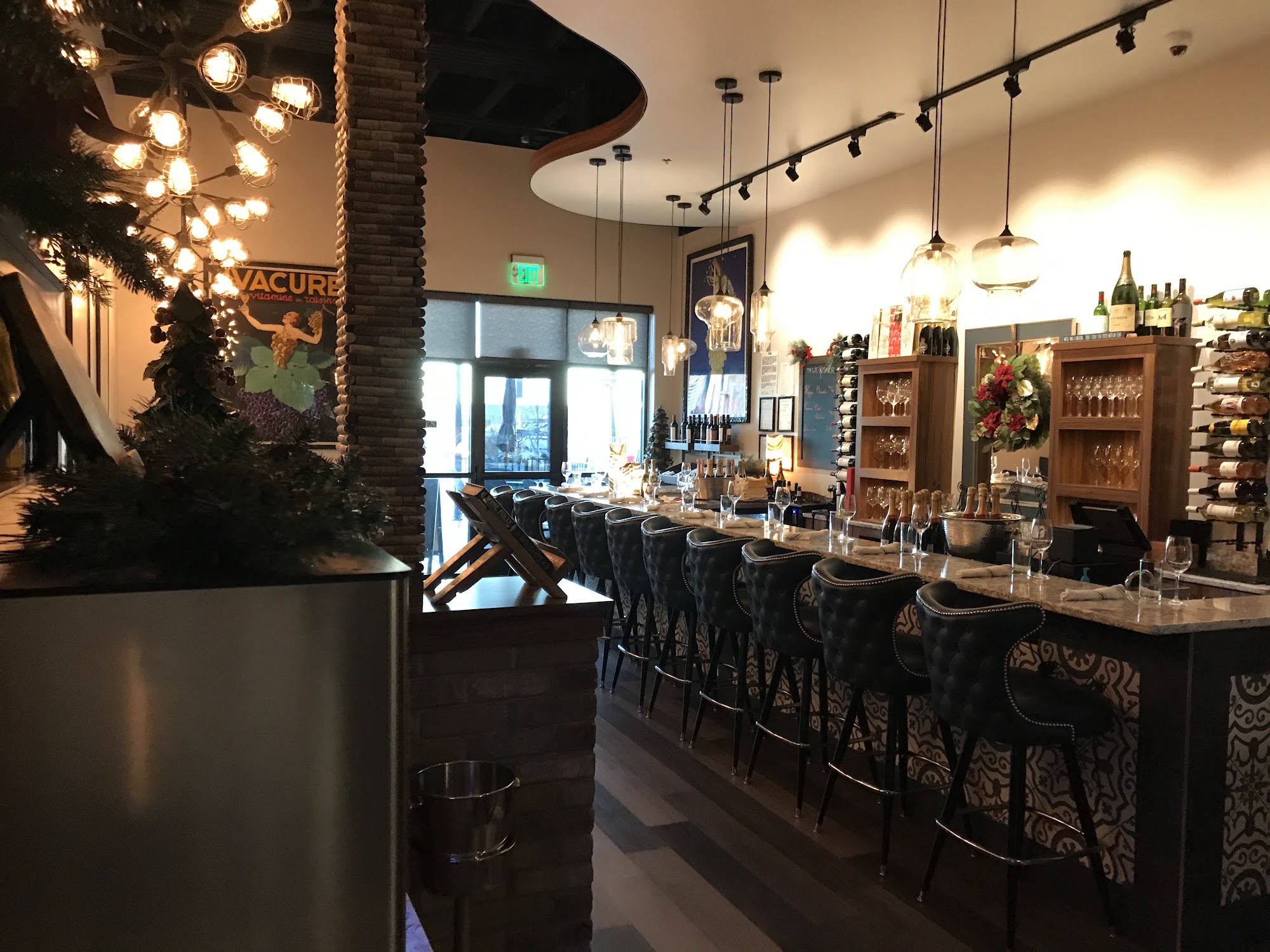 Taste and Savor Wine Bar