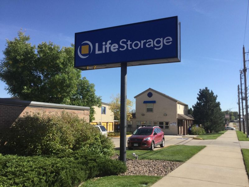 Life Storage - Lakewood