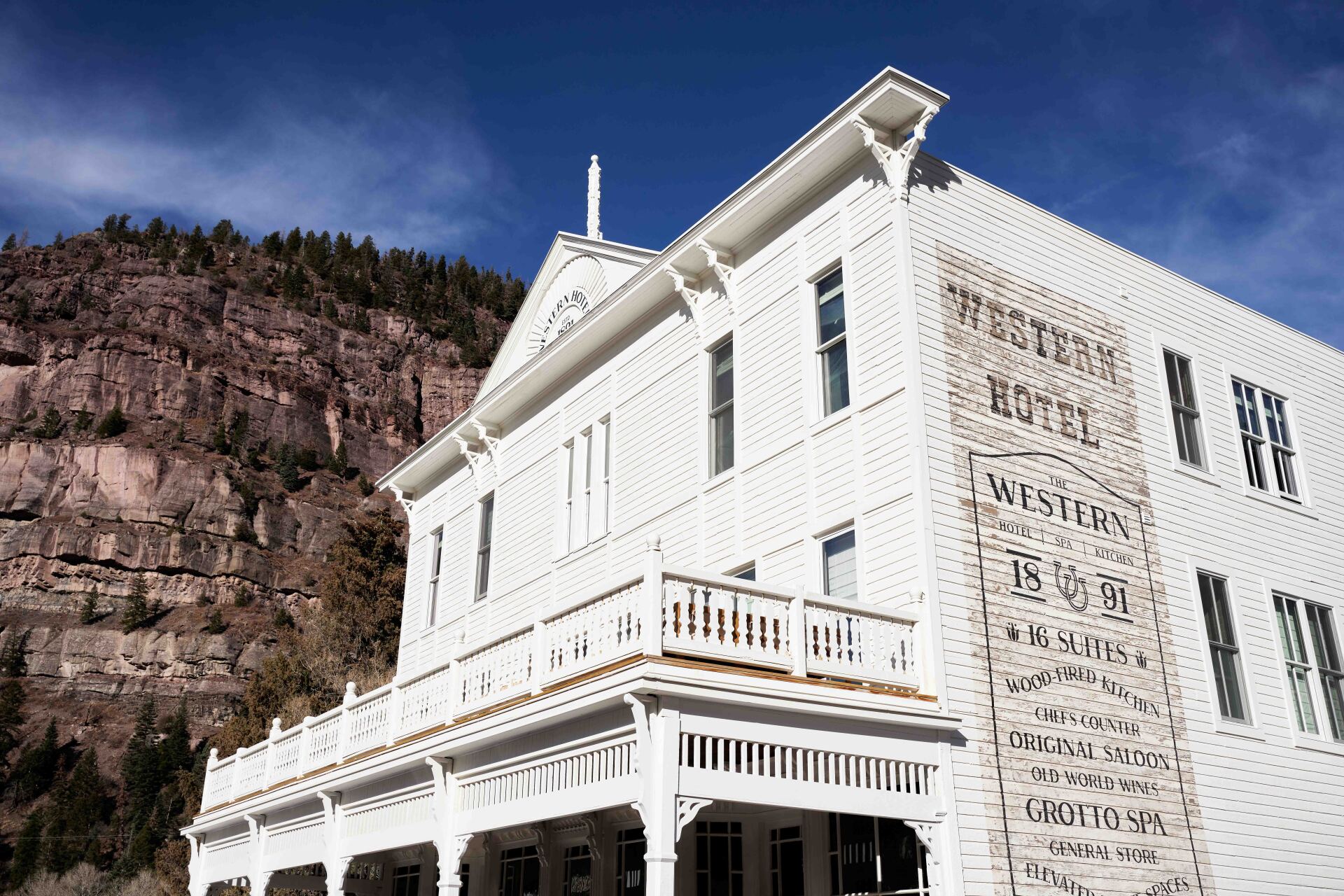 The Saloon at The Western Hotel