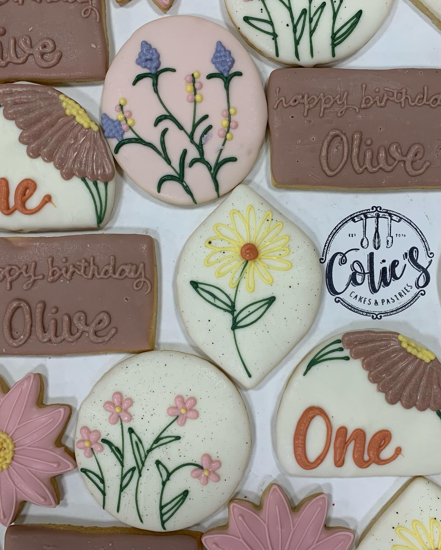 Colie's Cakes & Pastries