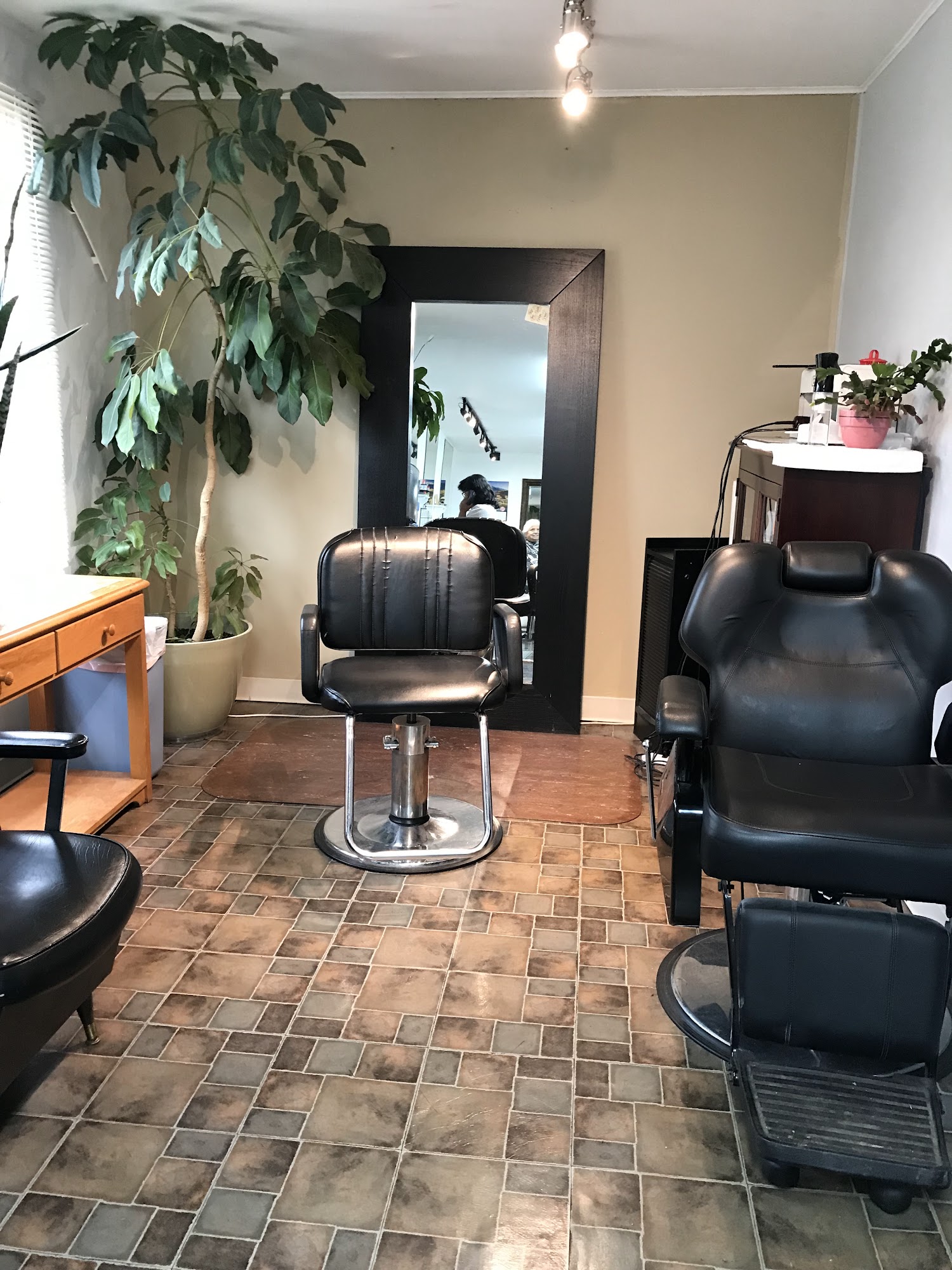 Manor Barbershop