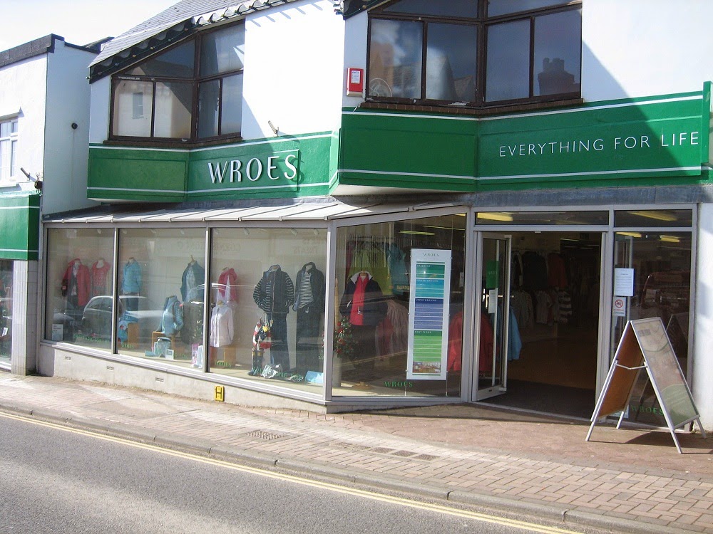 Wroes Department Store, Bude Bude
