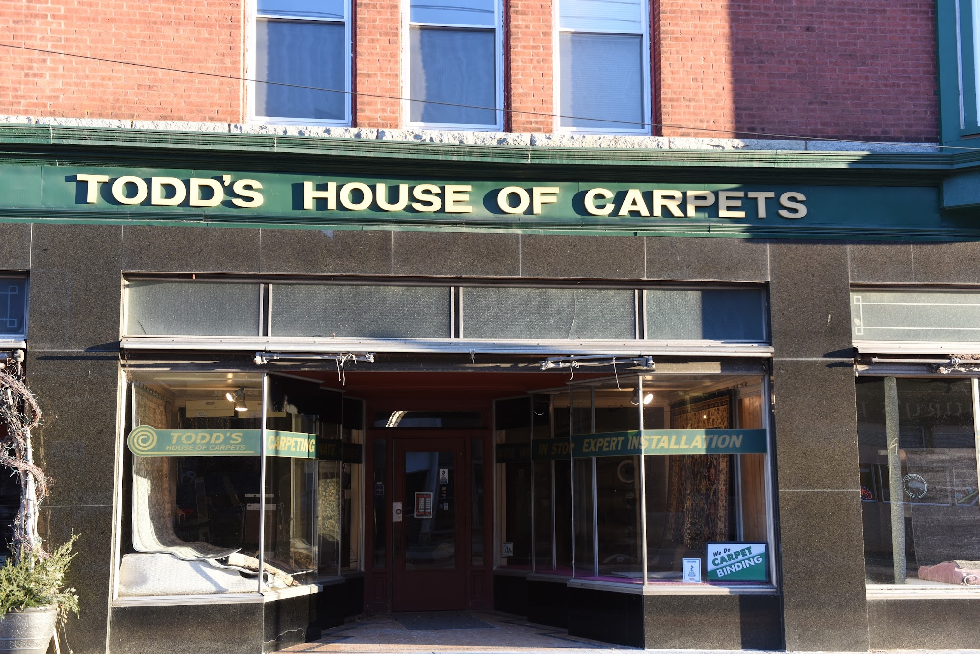 Todd's House Of Carpets 82 Main St, Danielson Connecticut 06239
