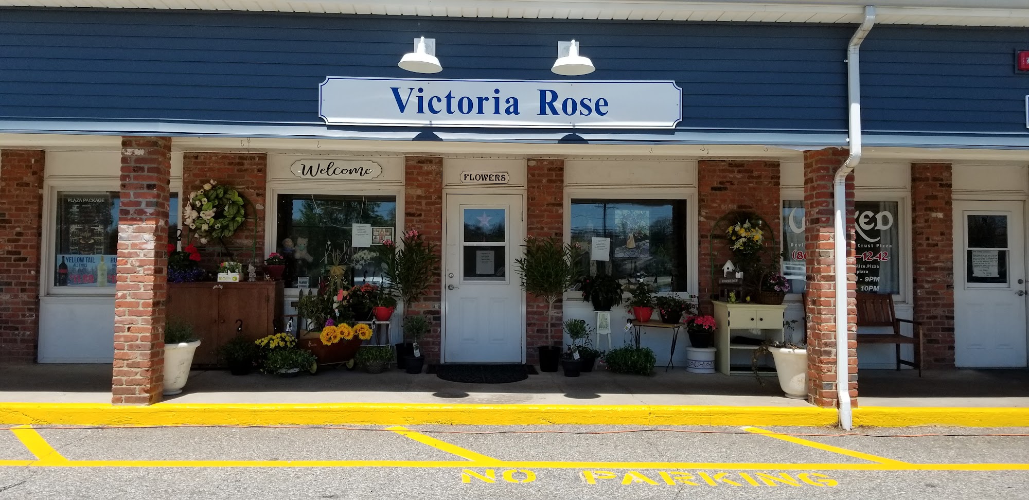Victorian Rose Florist