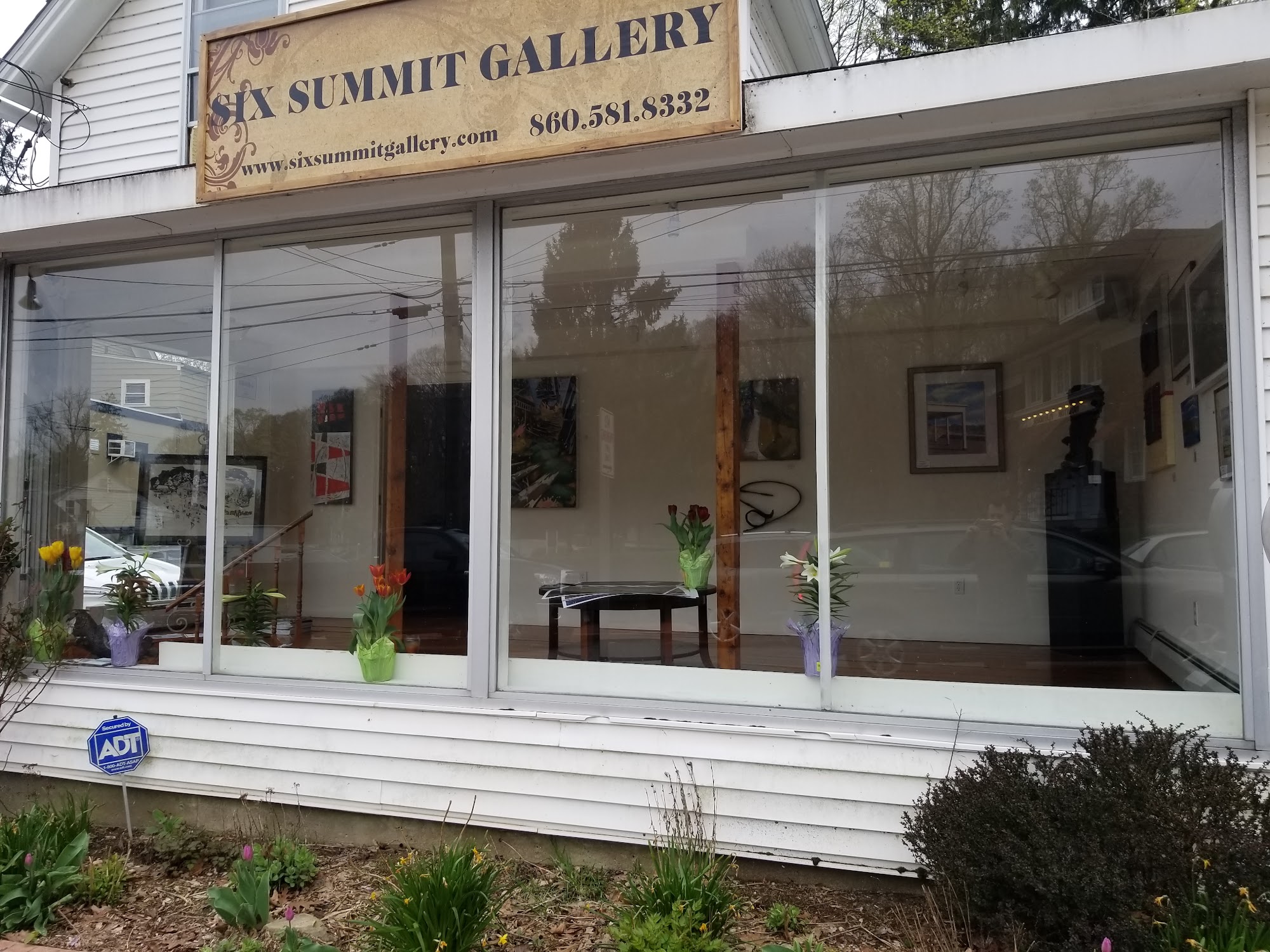 Six Summit Gallery