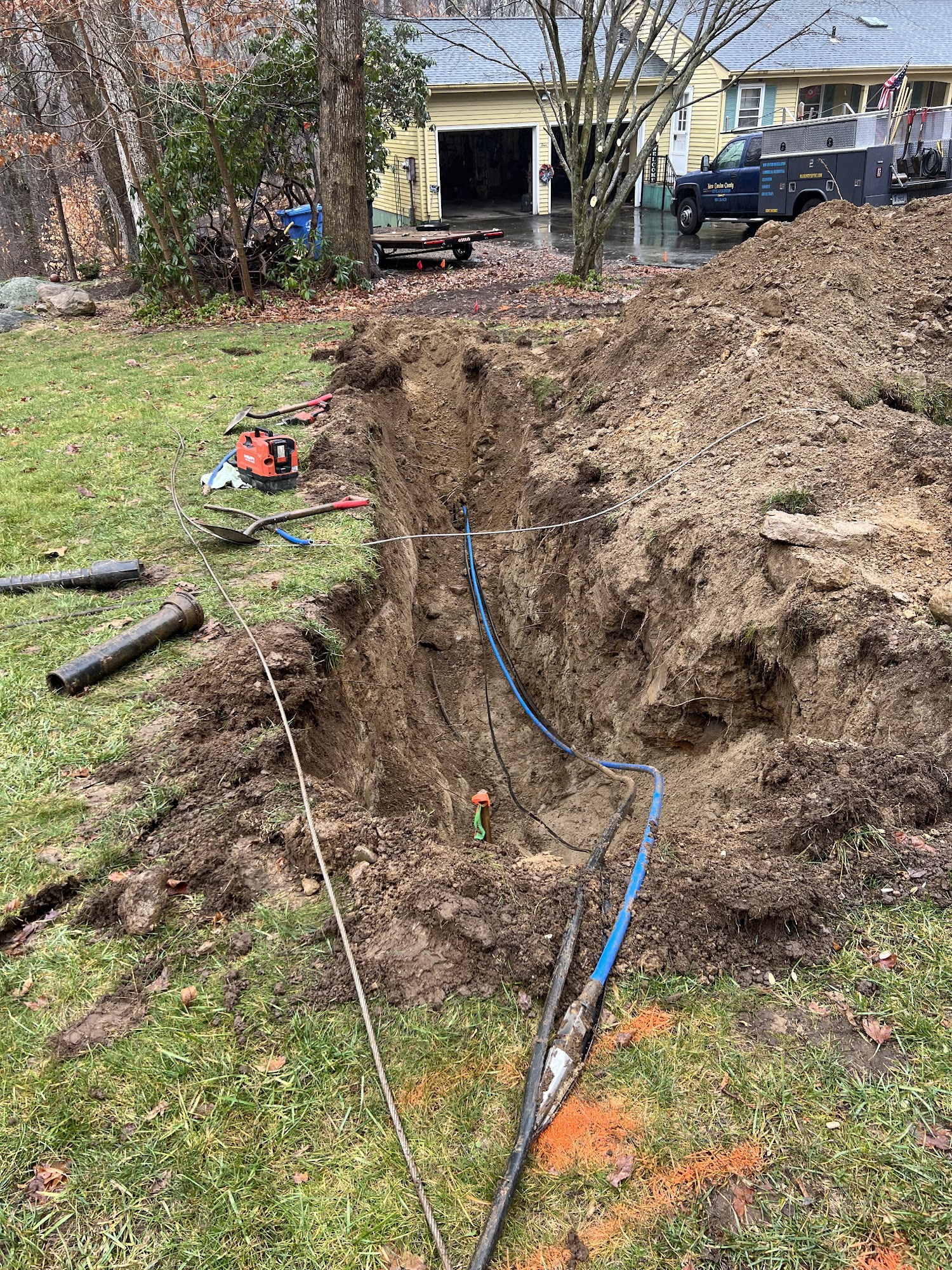 New London County Septic & Excavation 20 Lorenz Industrial Pkwy, Ledyard Connecticut 06339