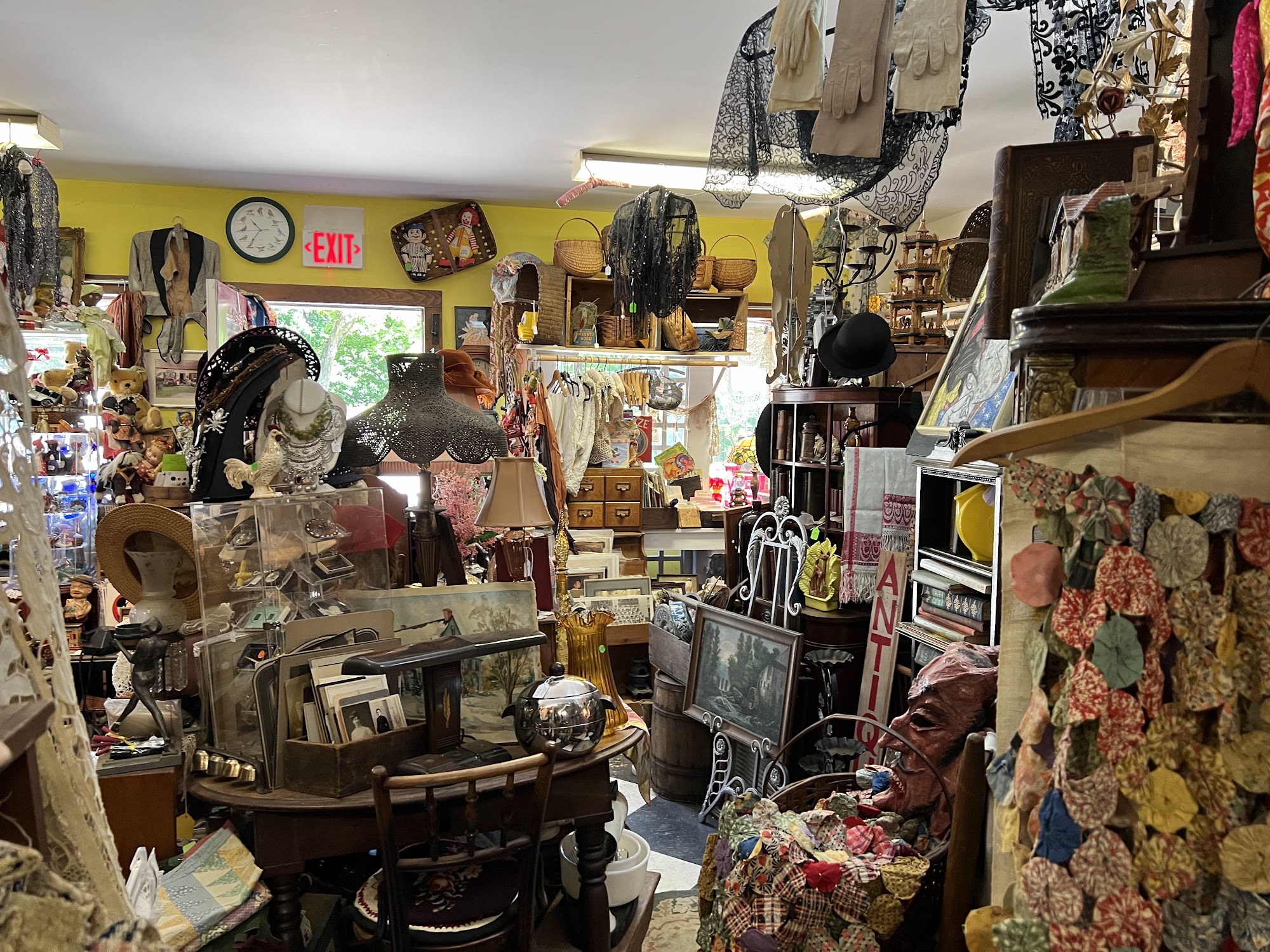 New Milford Antiques