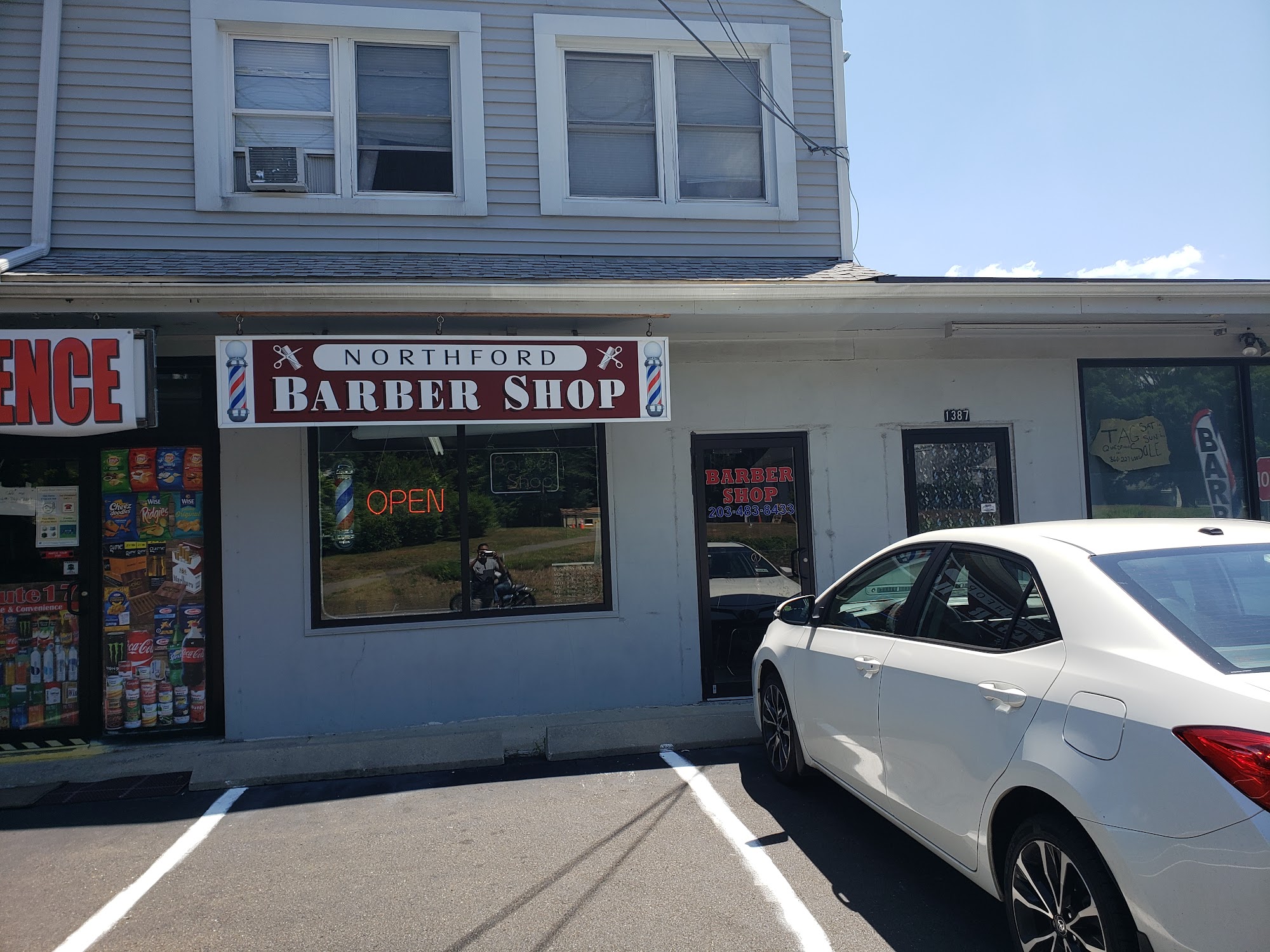 Northford Barber Shop 1387 Middletown Ave, Northford Connecticut 06472