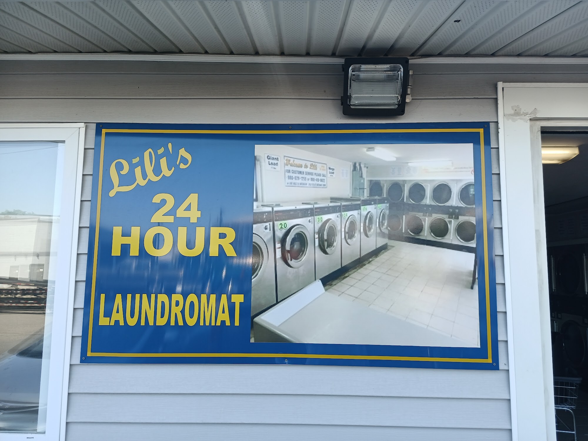 Lili's Laundromat