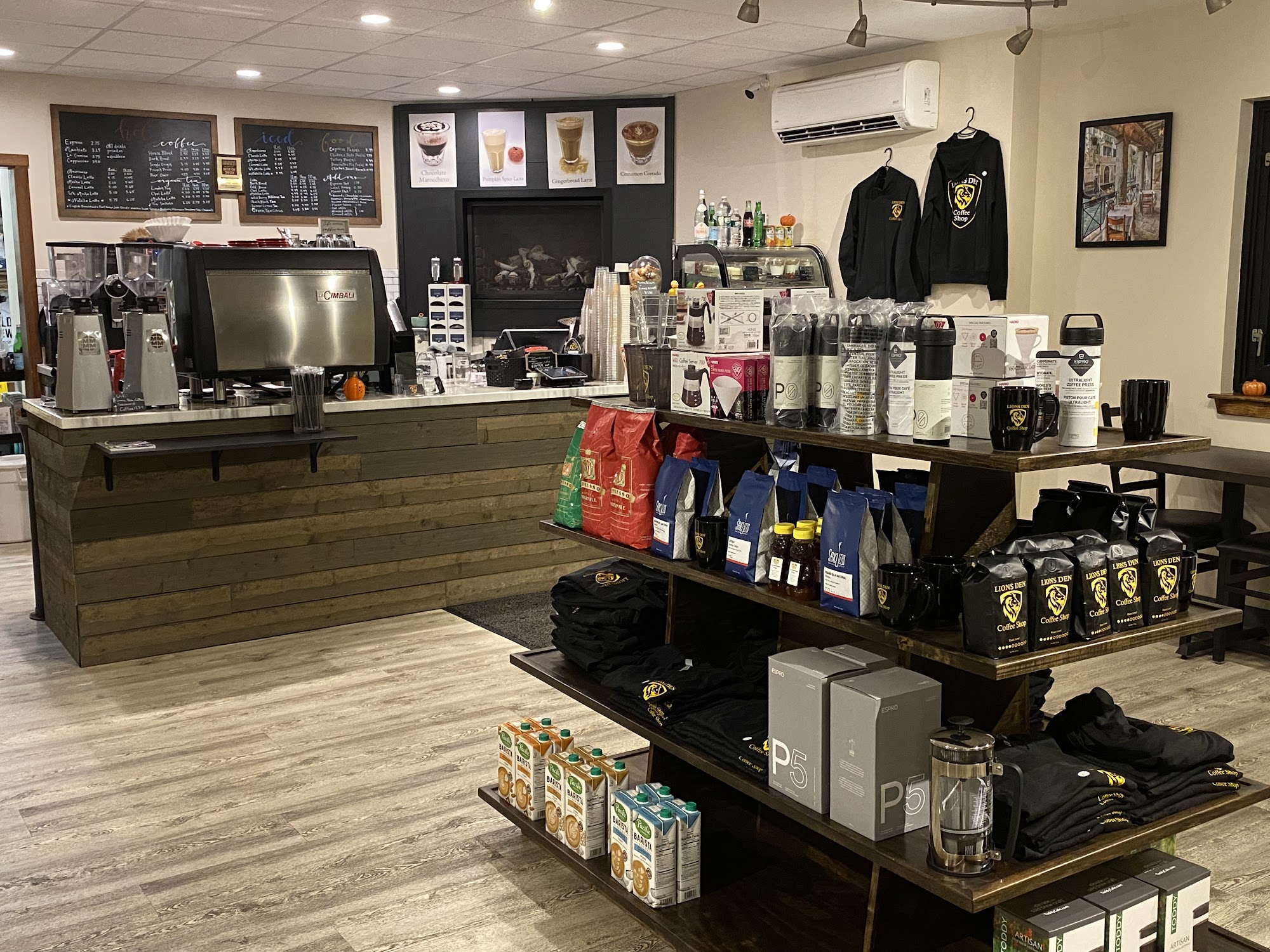 Lions Den Coffee Shop