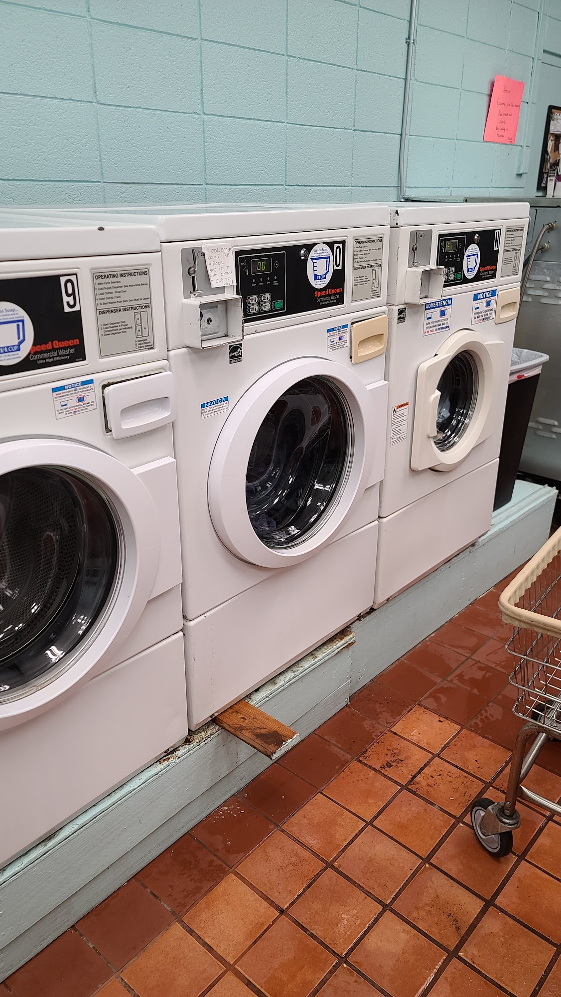 The Laundry Room 187 Kennedy Dr, Putnam Connecticut 06260