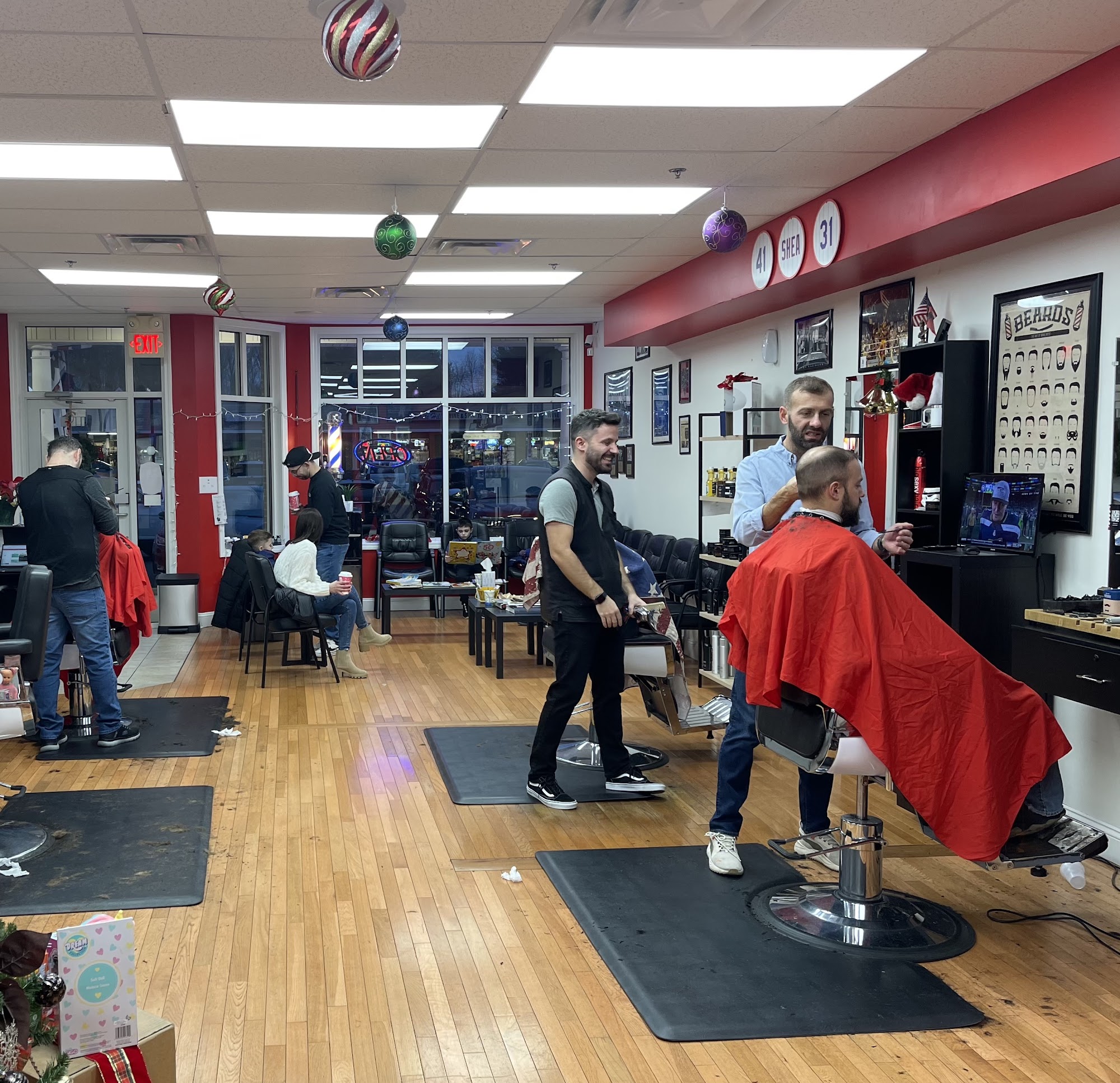 Moderno Barbershop | Shelton, CT