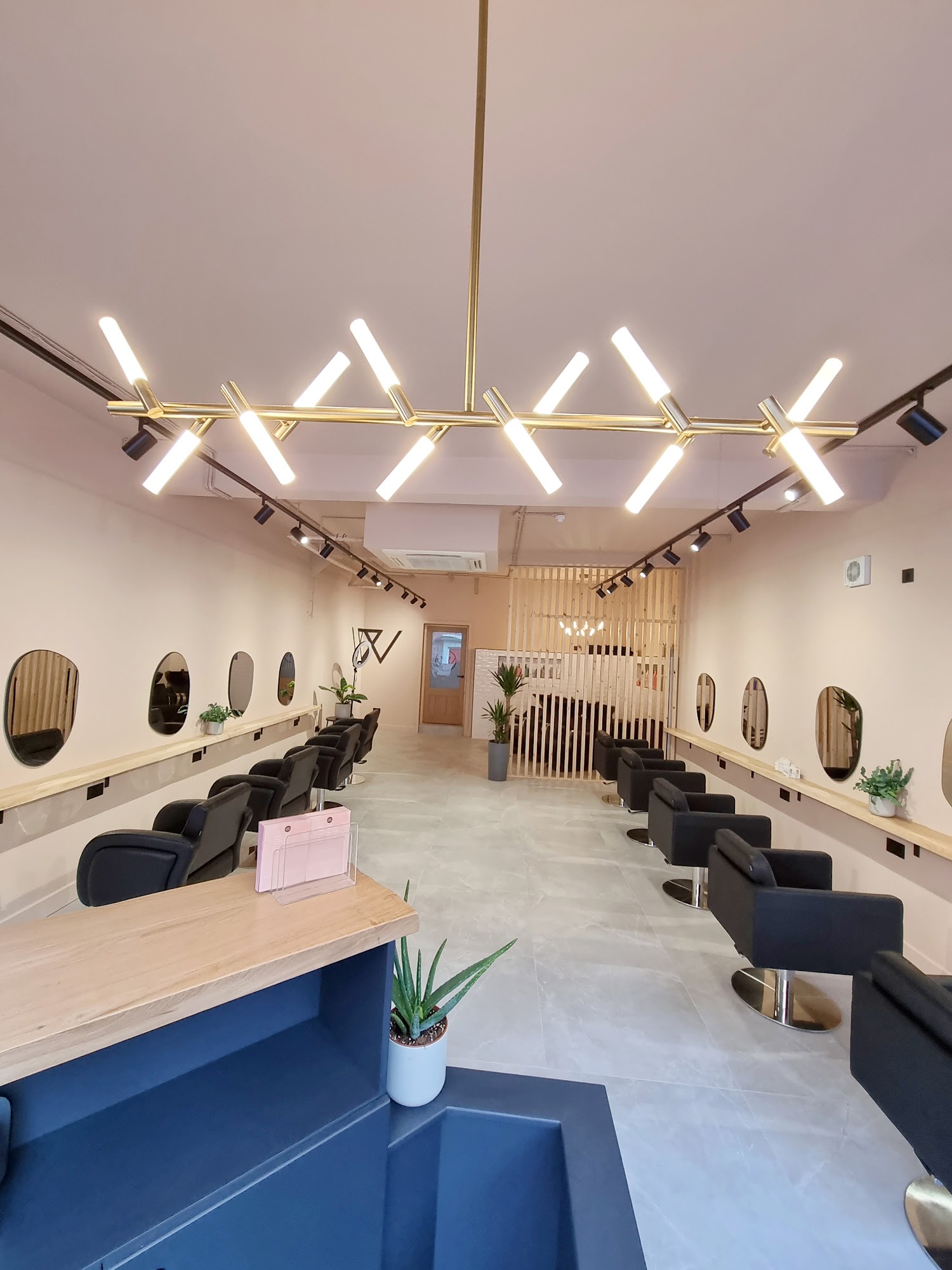 Violet White Salon Carlisle