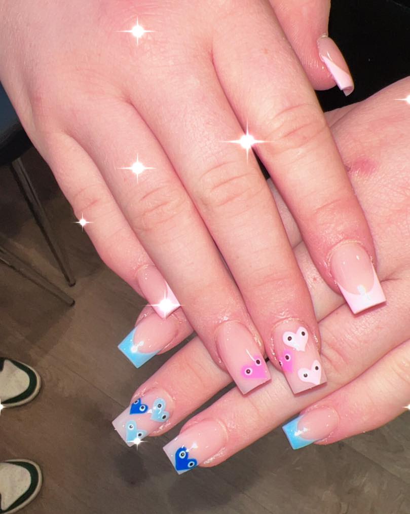 Hollywood nails Carlisle