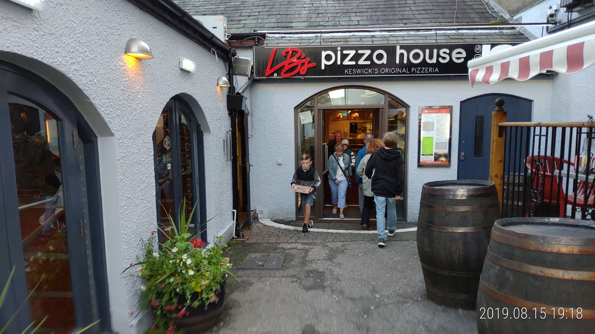Casas Sports Bar 27 Main St, Keswick