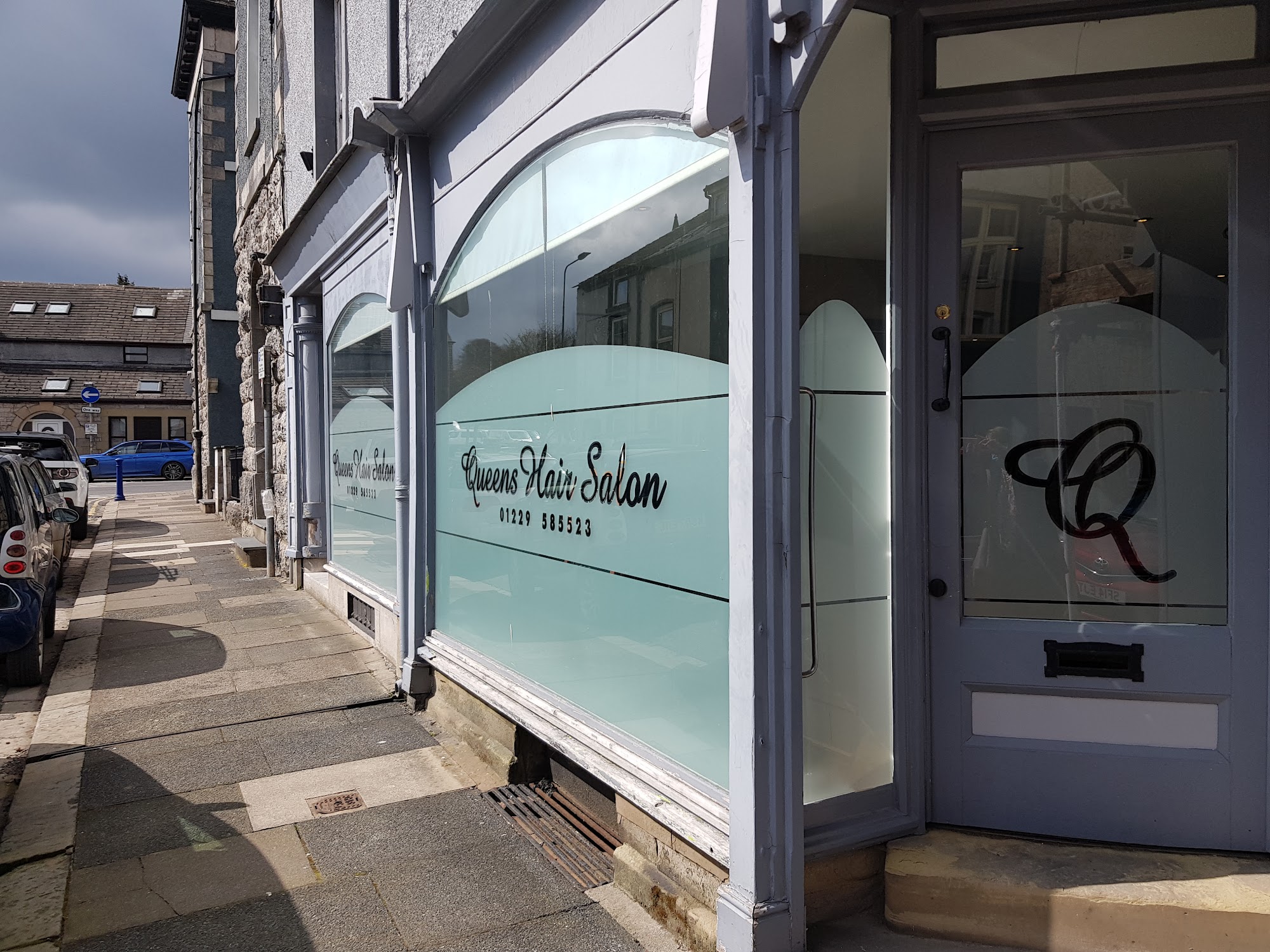Queens Hair Salon