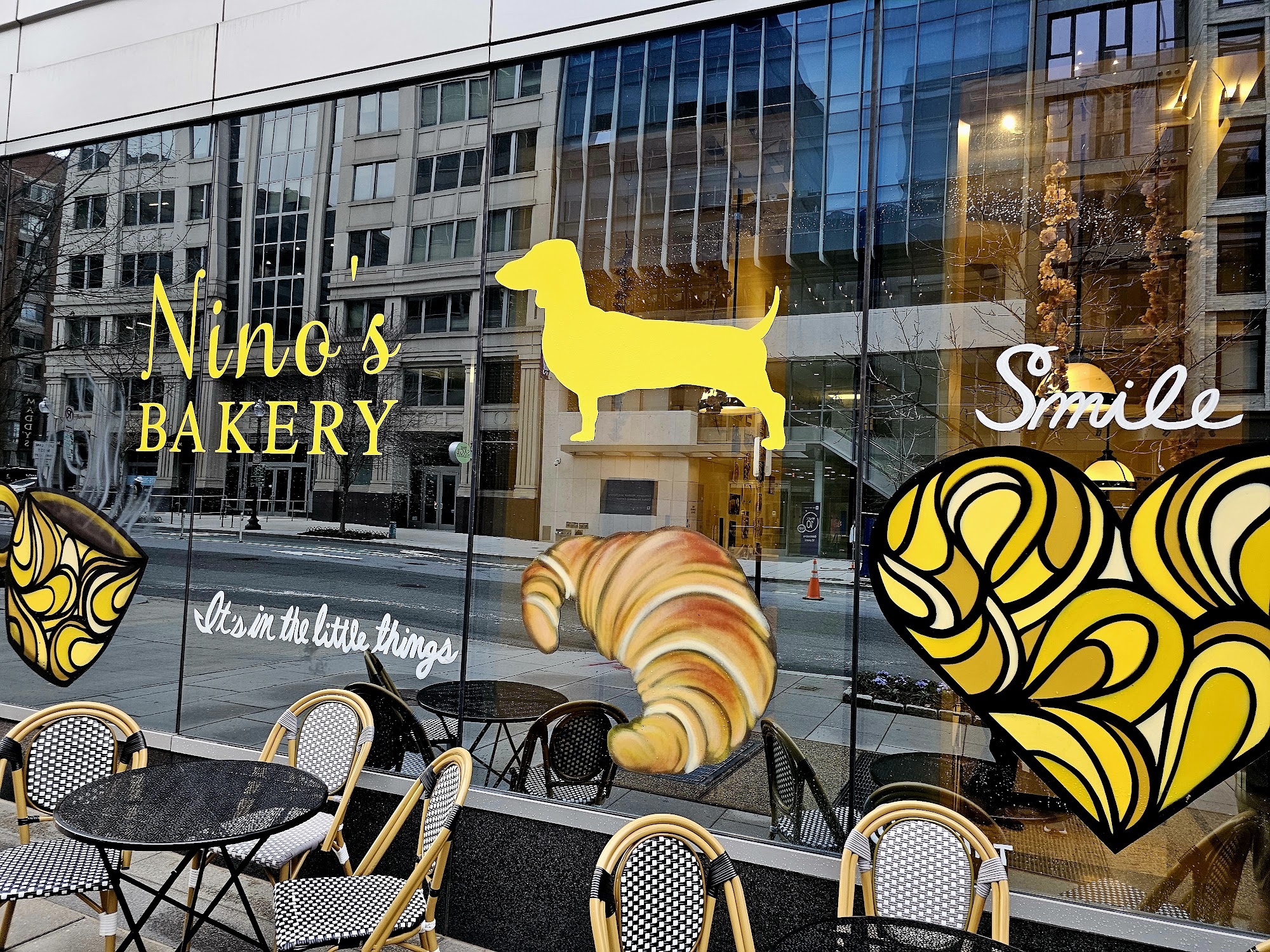Nino's Bakery
