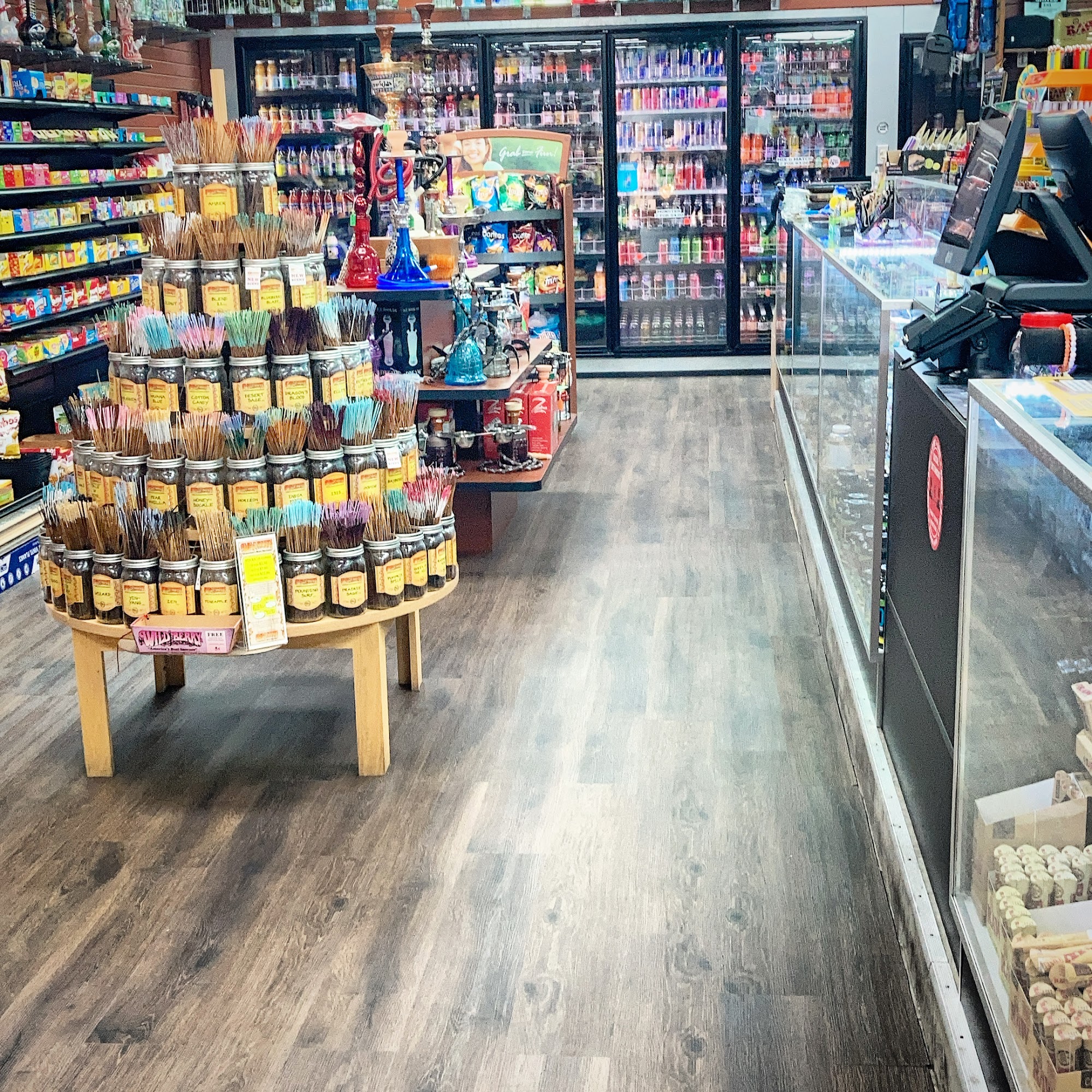 CLOUD HIGH VAPE & SMOKE SHOP - Newark DE - Hours, Directions, Reviews