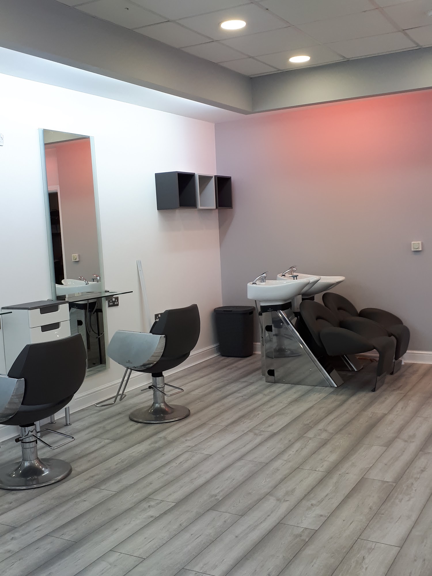 Zak Dler Hair and Beauty