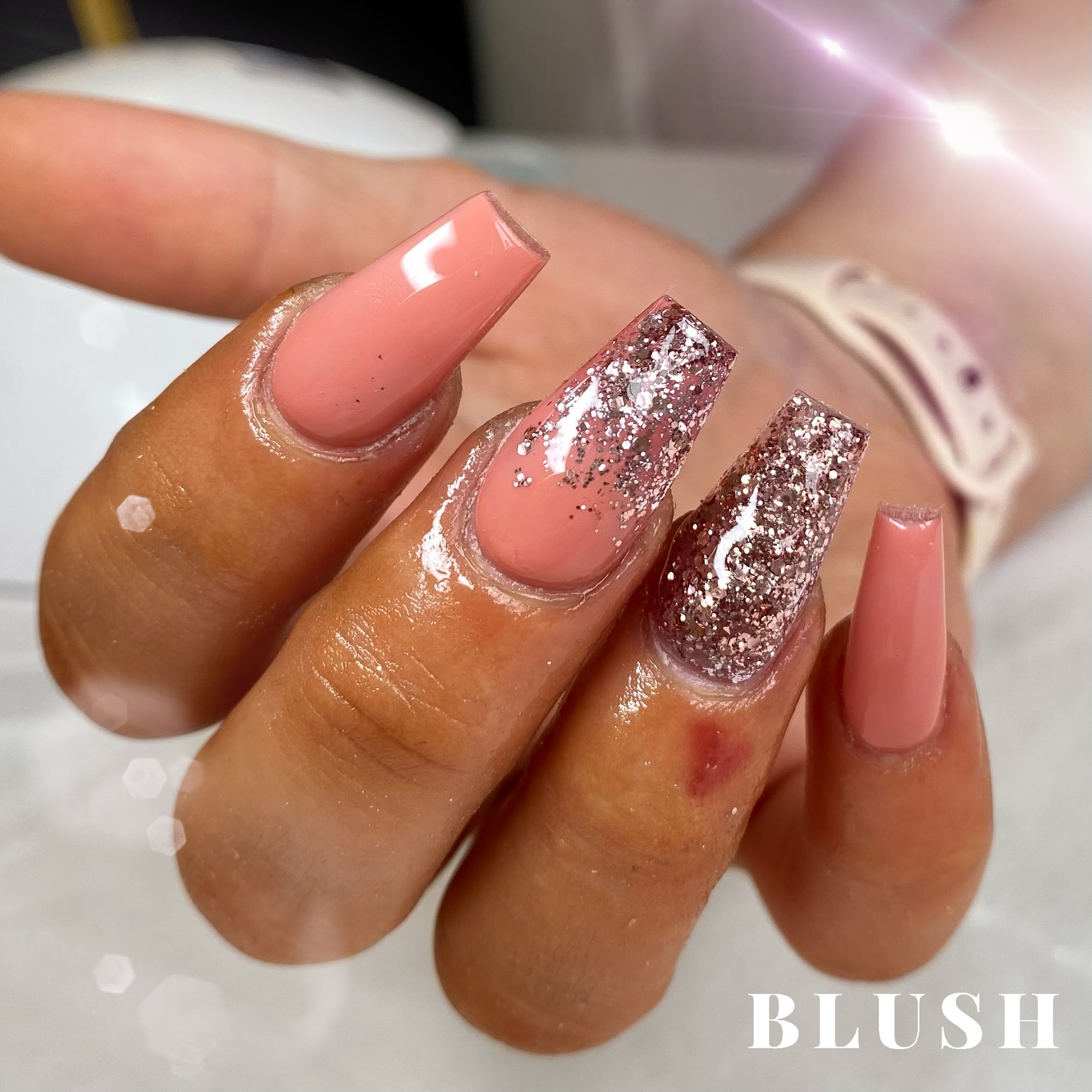 BLUSH - Beauty