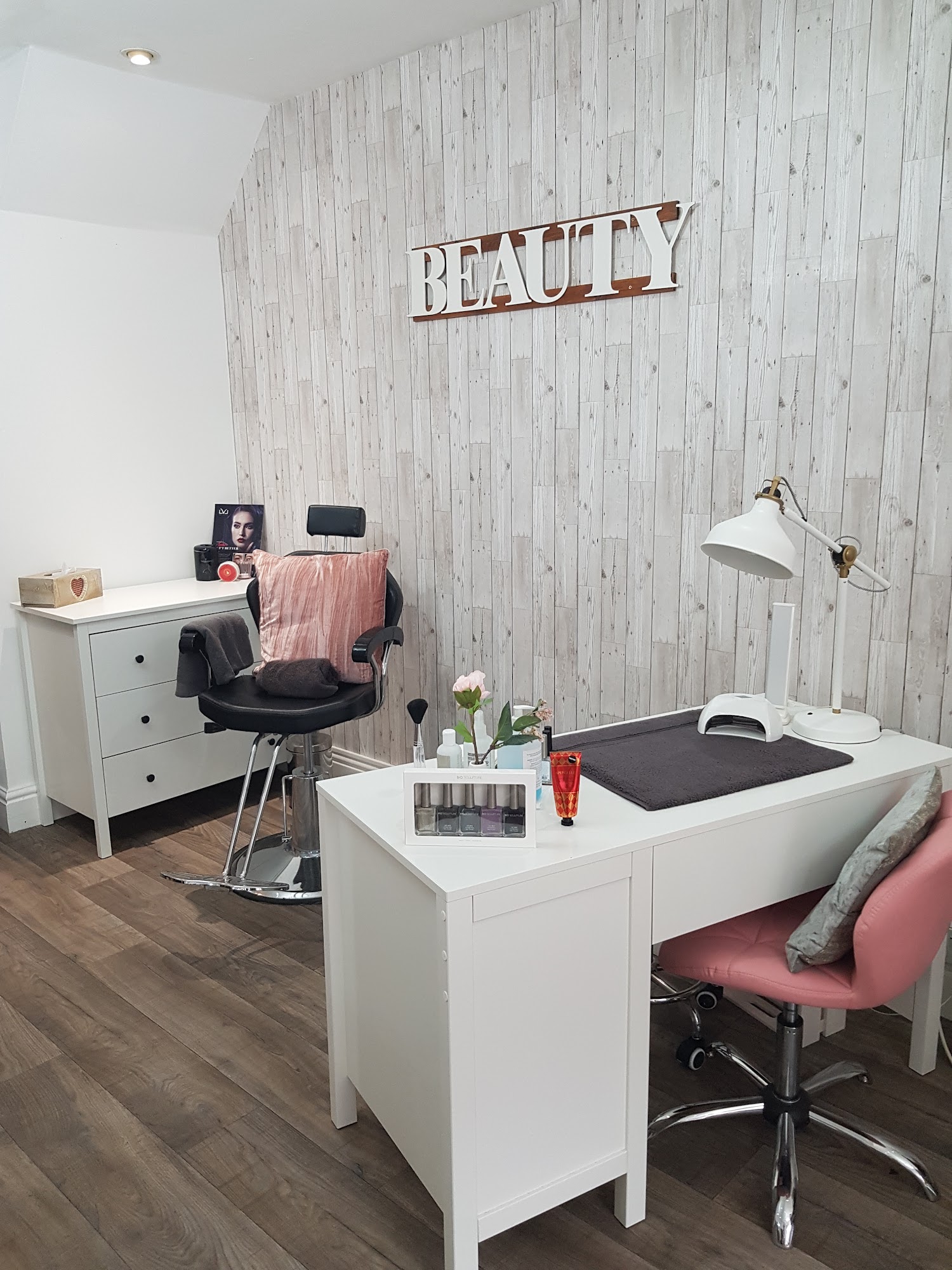 Divas Hair Studio