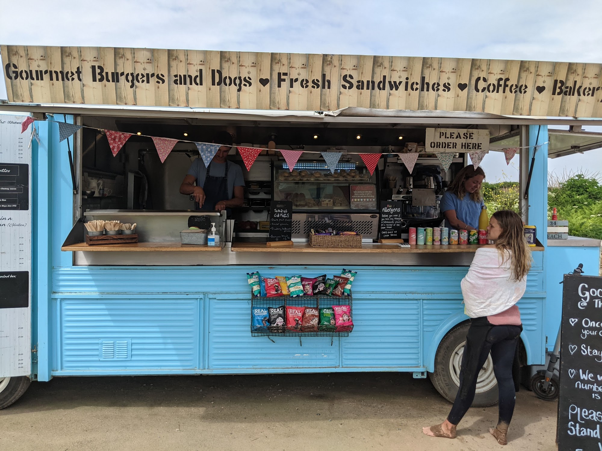 Gastrobus Bantham, Beach