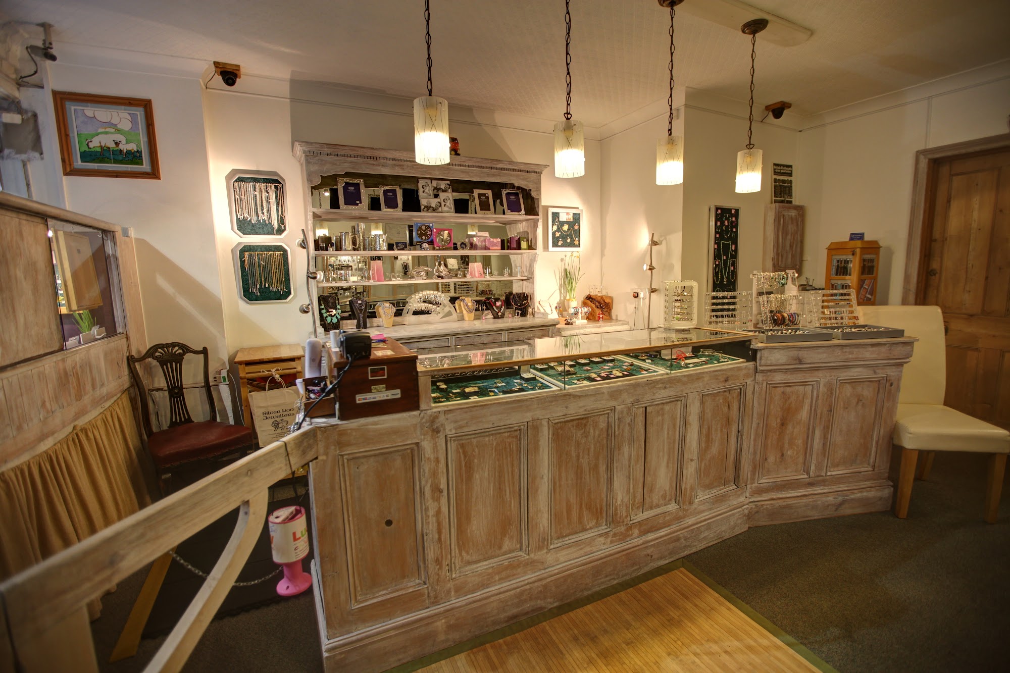 Silver Lion Jewellers Ltd Newton Abbot