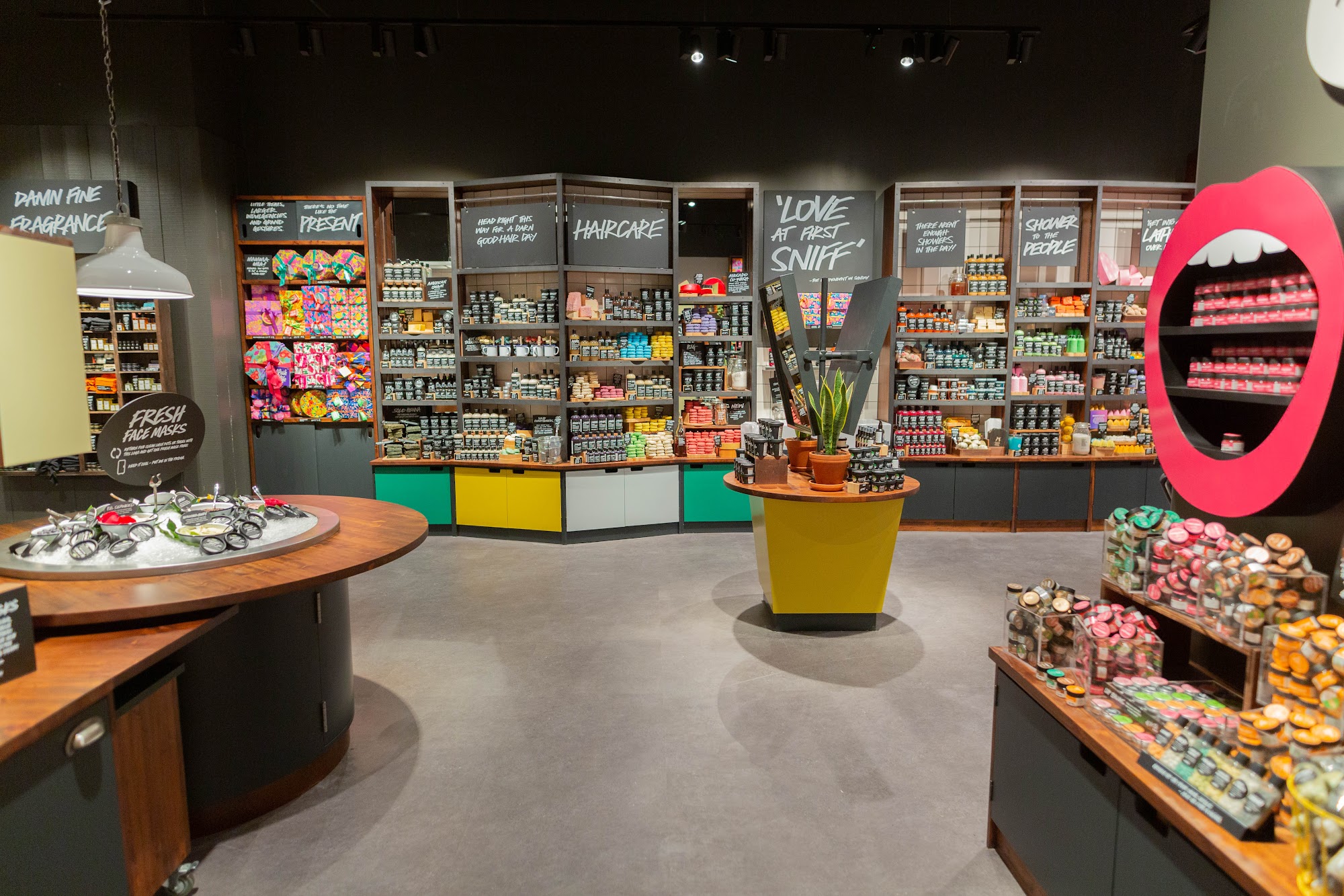 Lush Cosmetics Plymouth