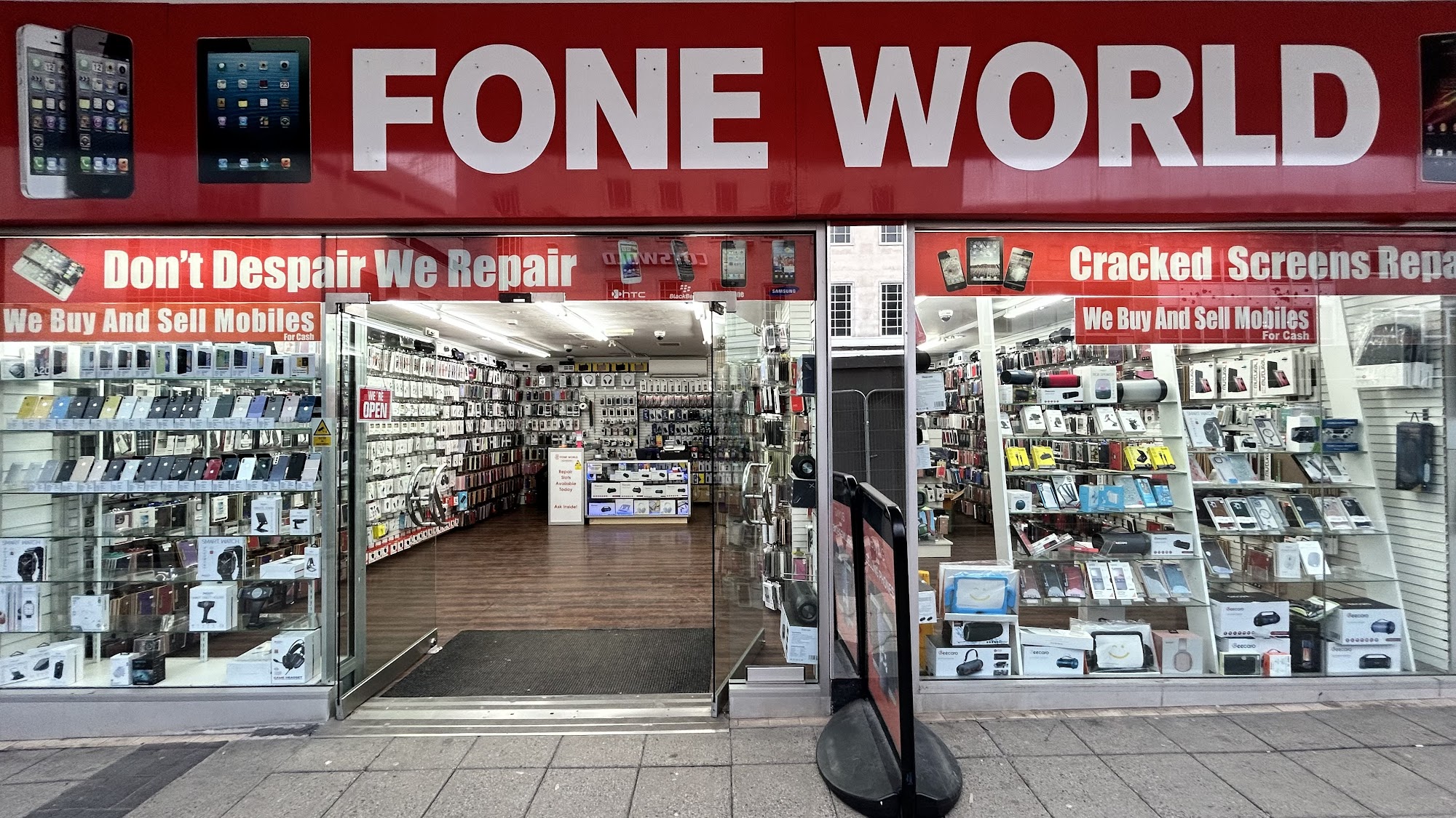 Fone World