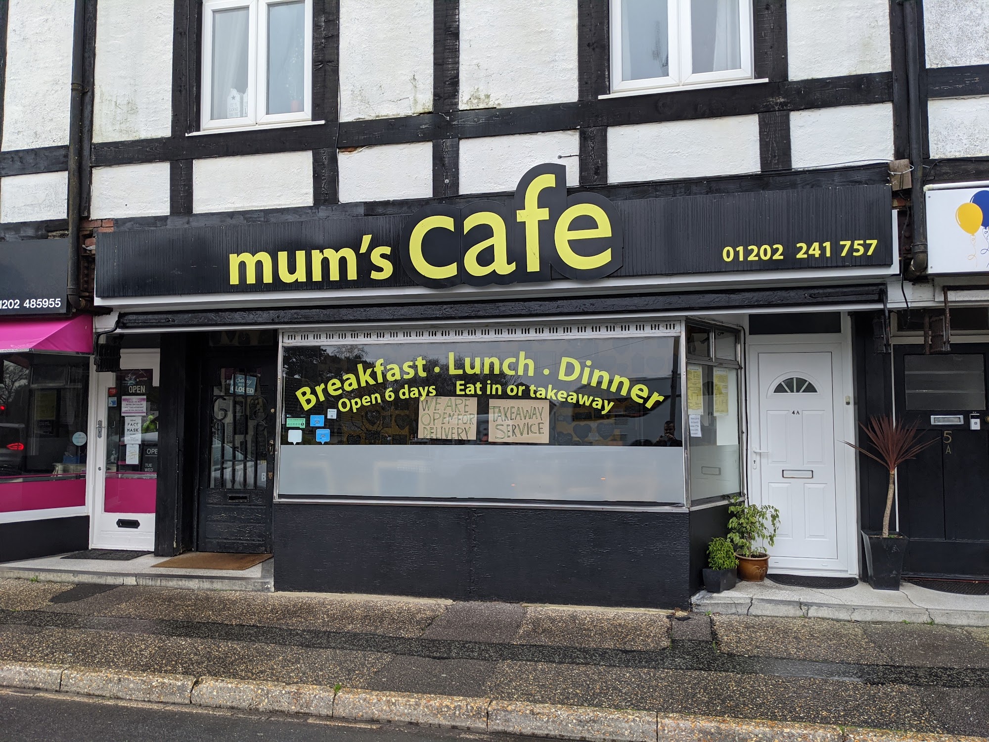 Mum's Cafe 4, St Catherines Parade, Fairmile Rd, Christchurch