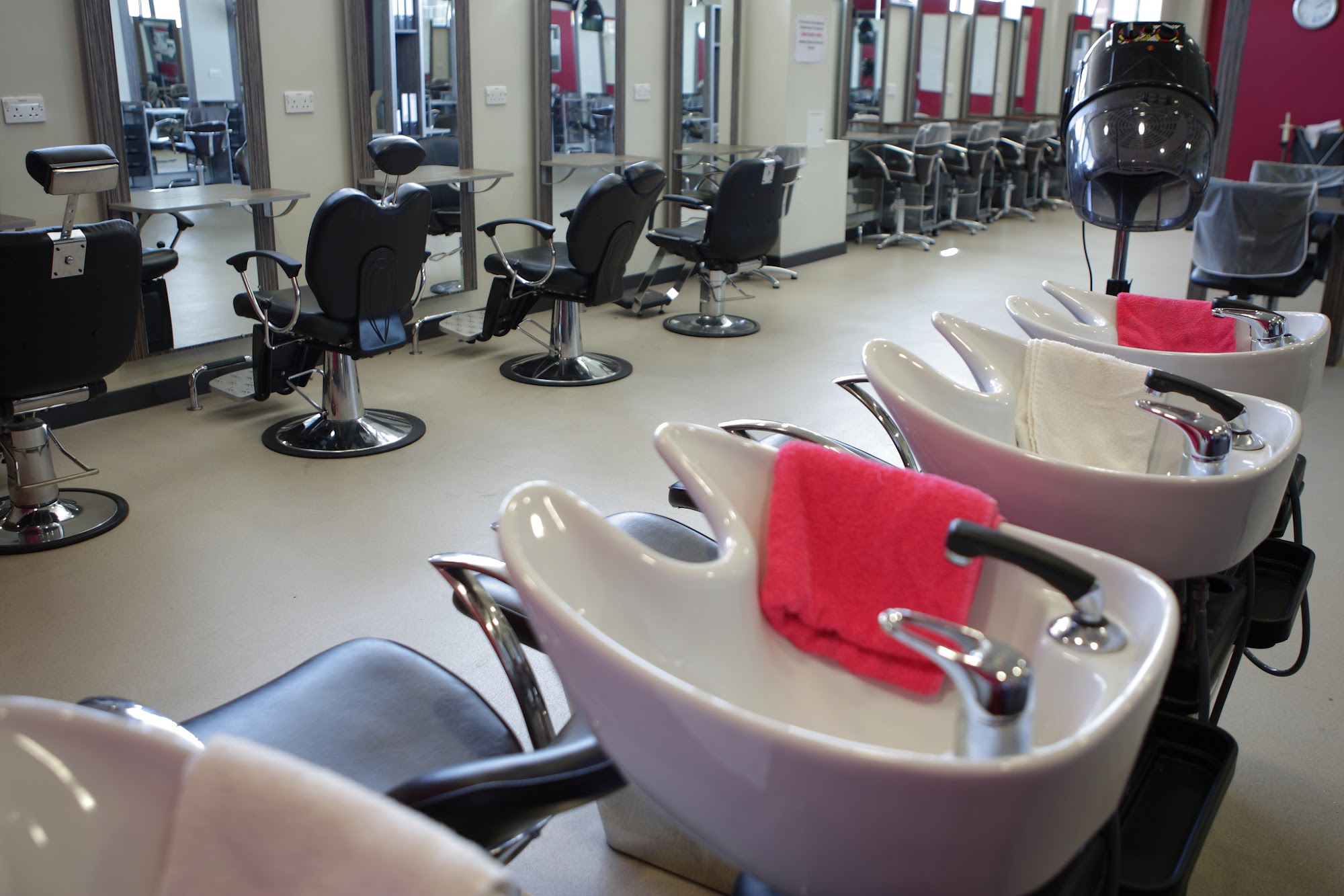 The Salon @ East Durham College Peterlee
