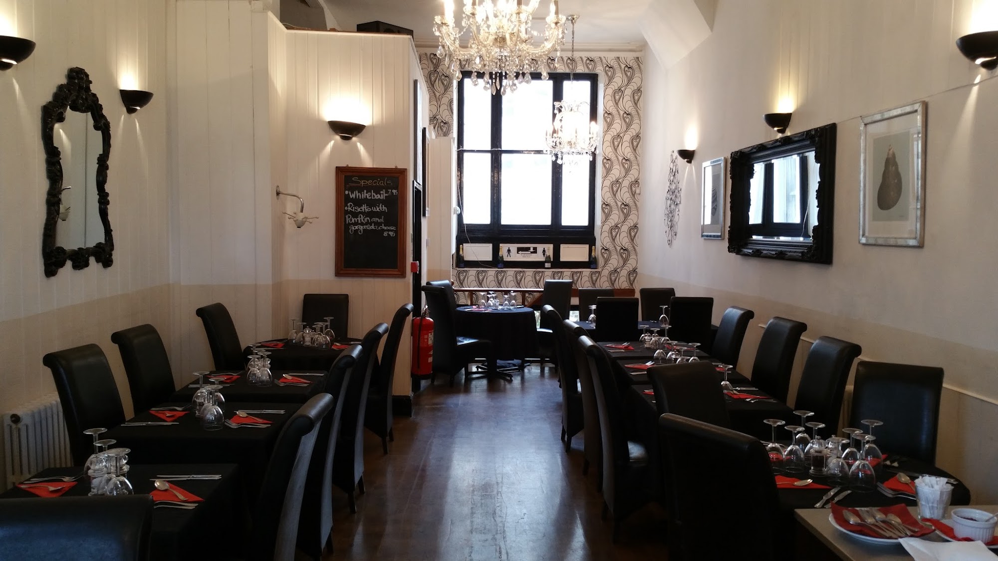 Rosetto Rosetto Restaurant, 17 Carlisle Rd, Eastbourne