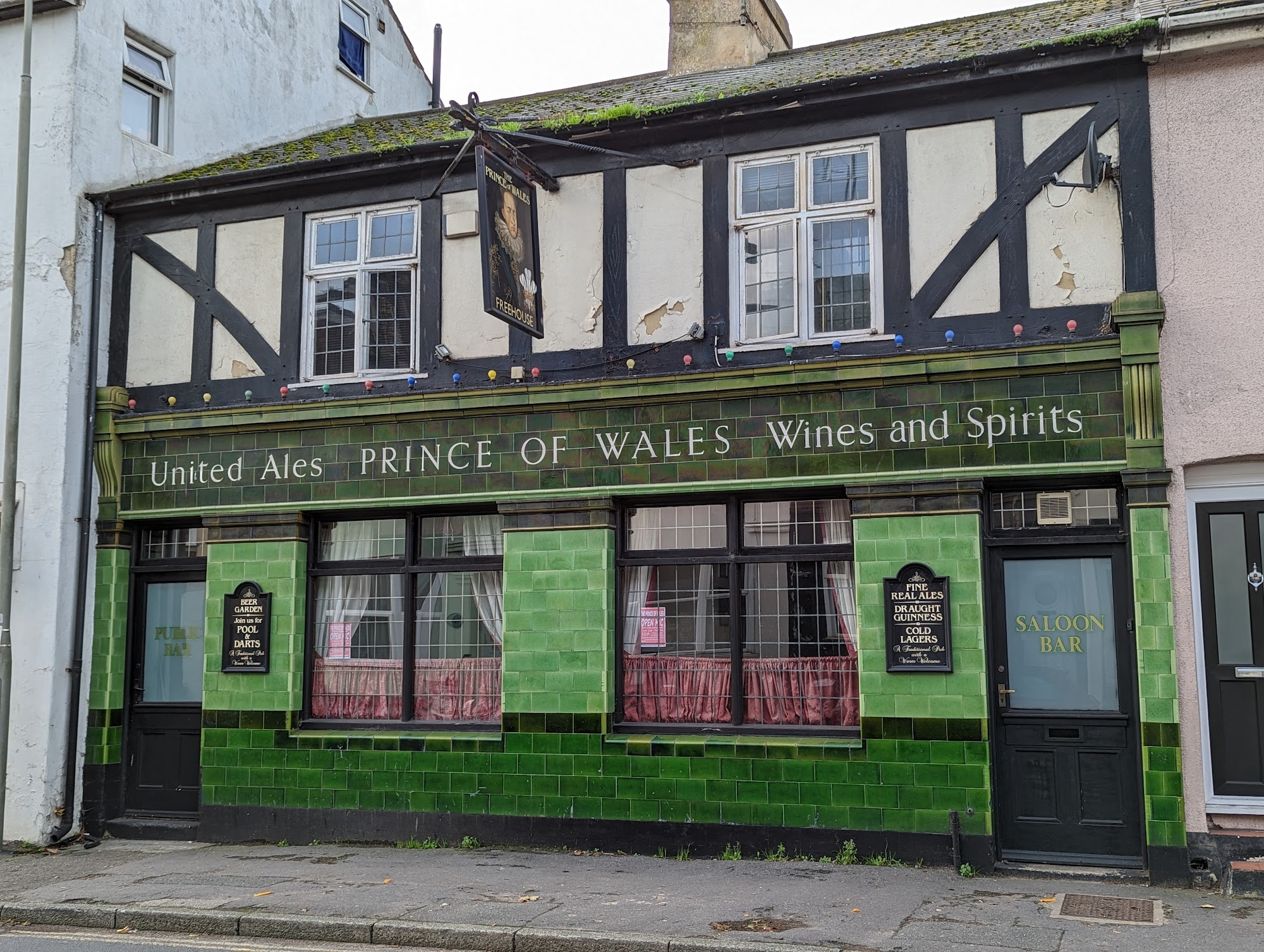 Prince of Wales 49 South Rd, Newhaven