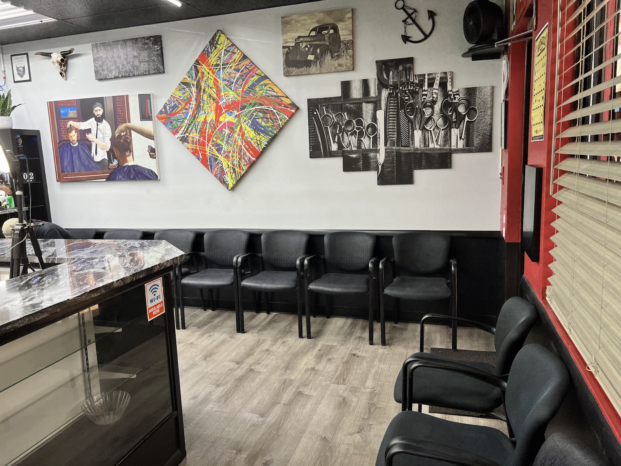 Luis Josuel Barber Studio