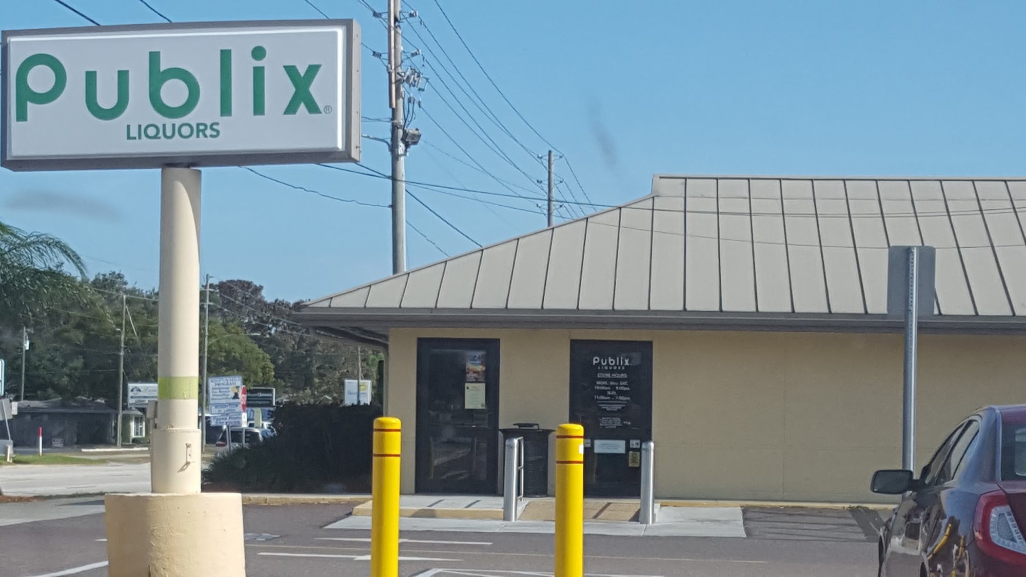 Publix Liquors at Belleair Bluffs