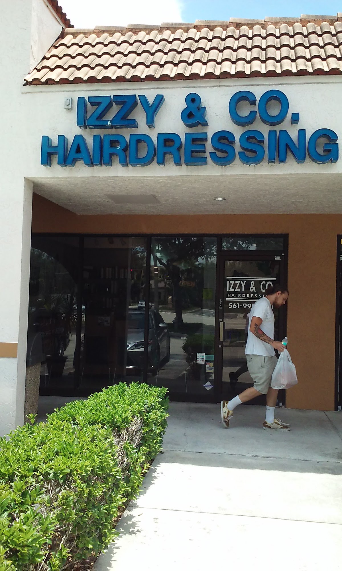 Izzy & Co Hairdressing