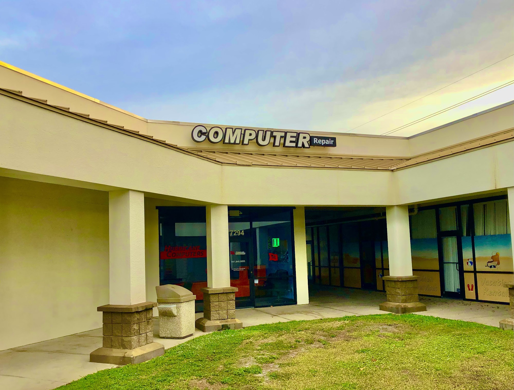 Hurricane Computers LLC