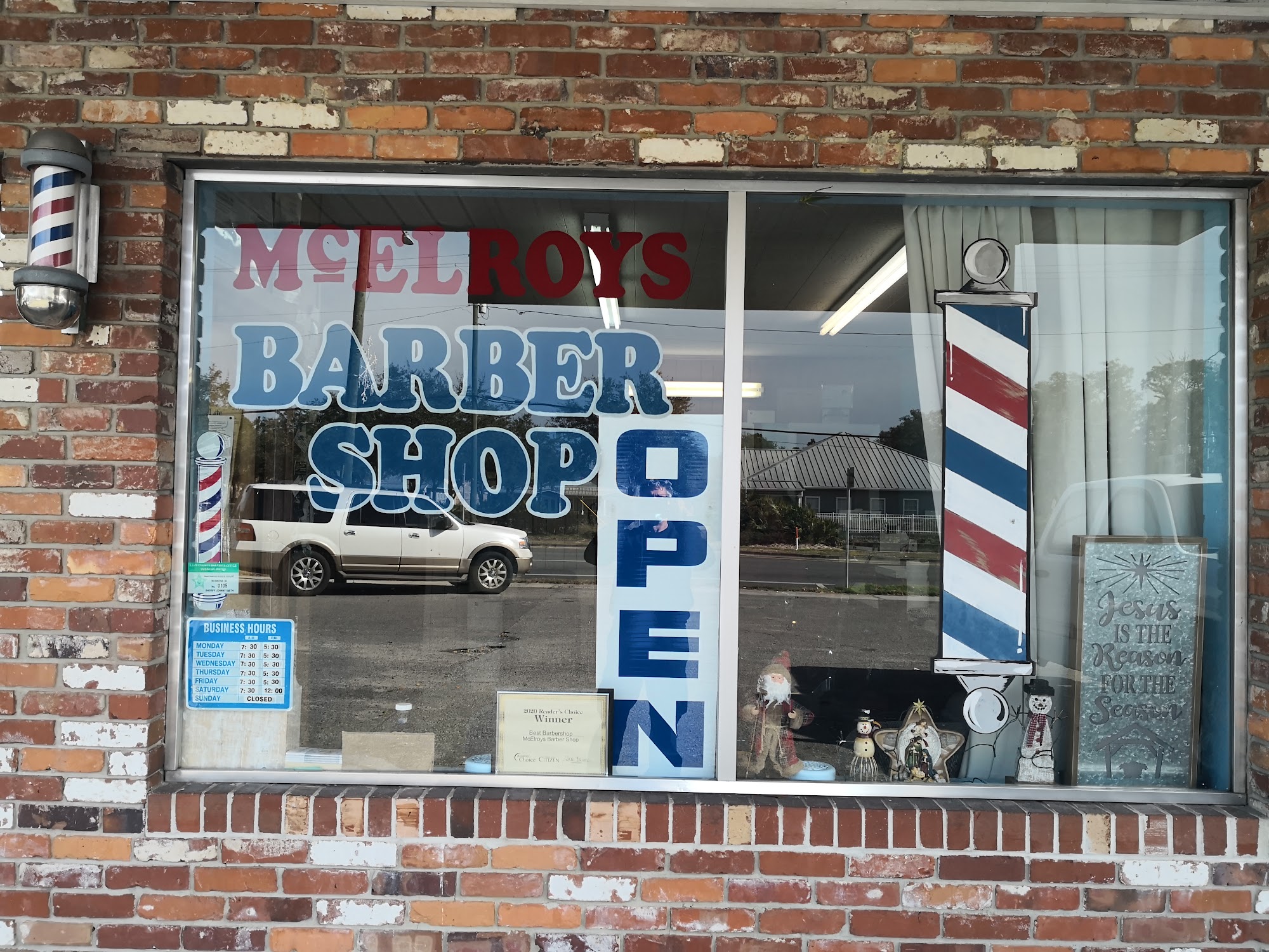 Mc Elroy Barber Shop & Hair 415 N Main St, Chiefland Florida 32626