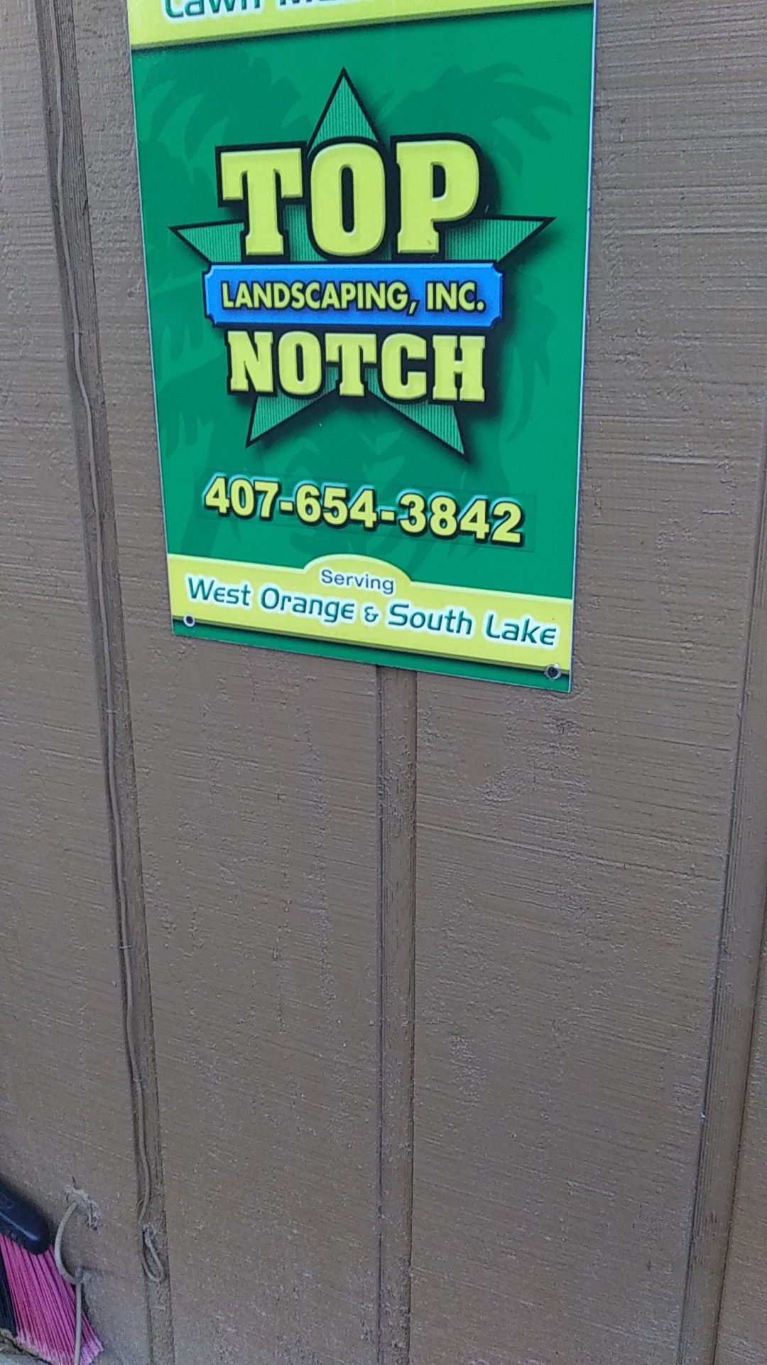 Top Notch Landscaping Inc