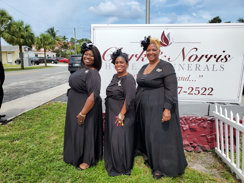 Funeral Home Hollywood FL | Clark & Norris Home of Funerals