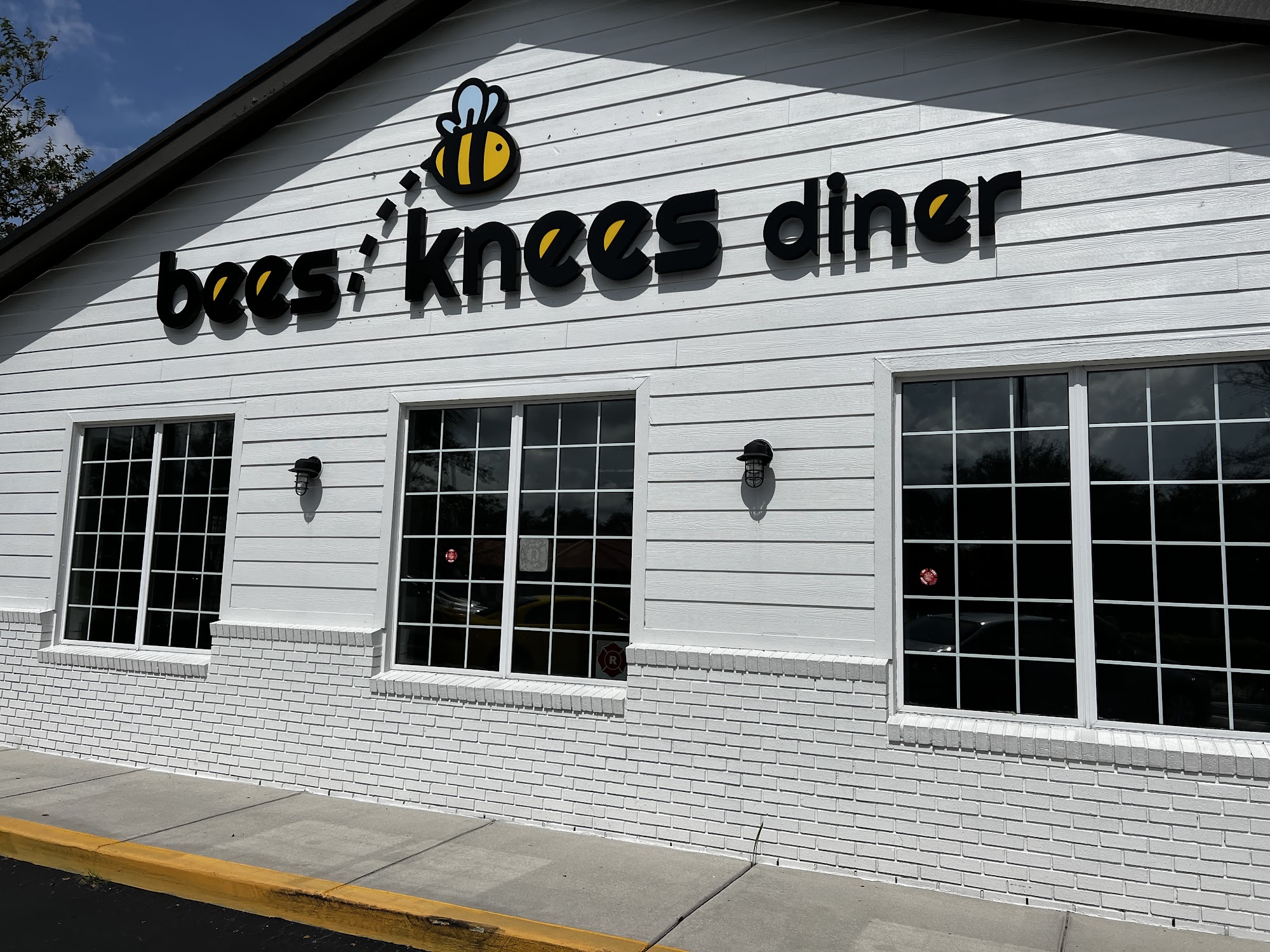 BEES KNEES DINER LAKE WORTH