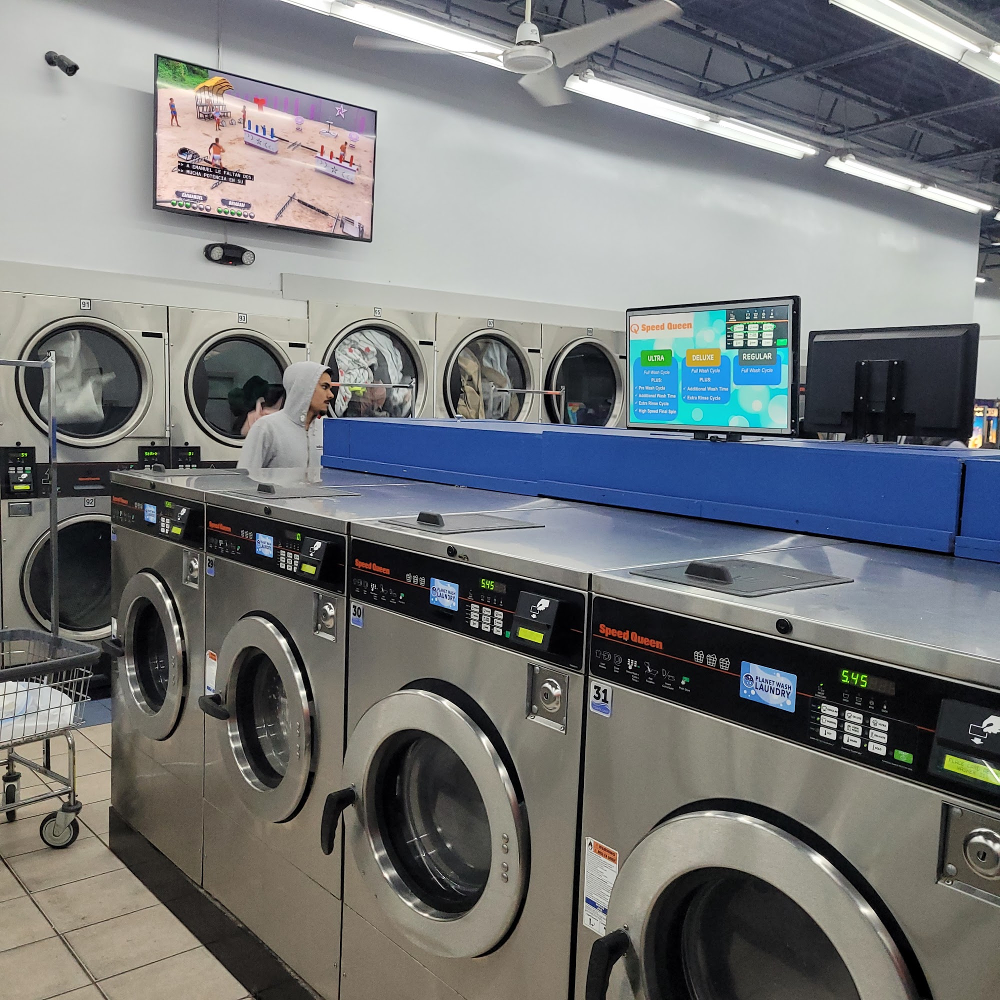 Planet Wash Laundry - Hallandale